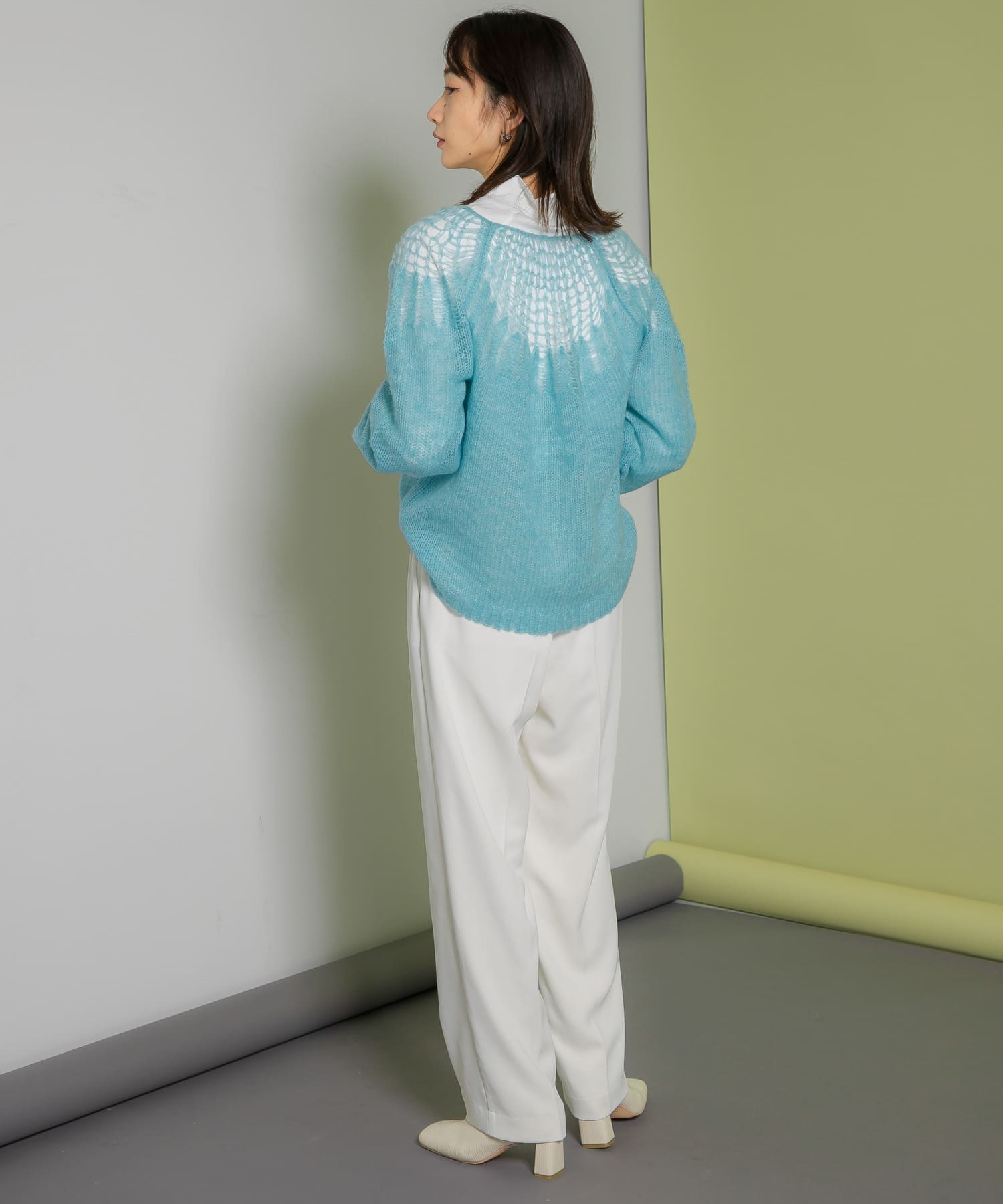 メッシュネックニット BLUE one