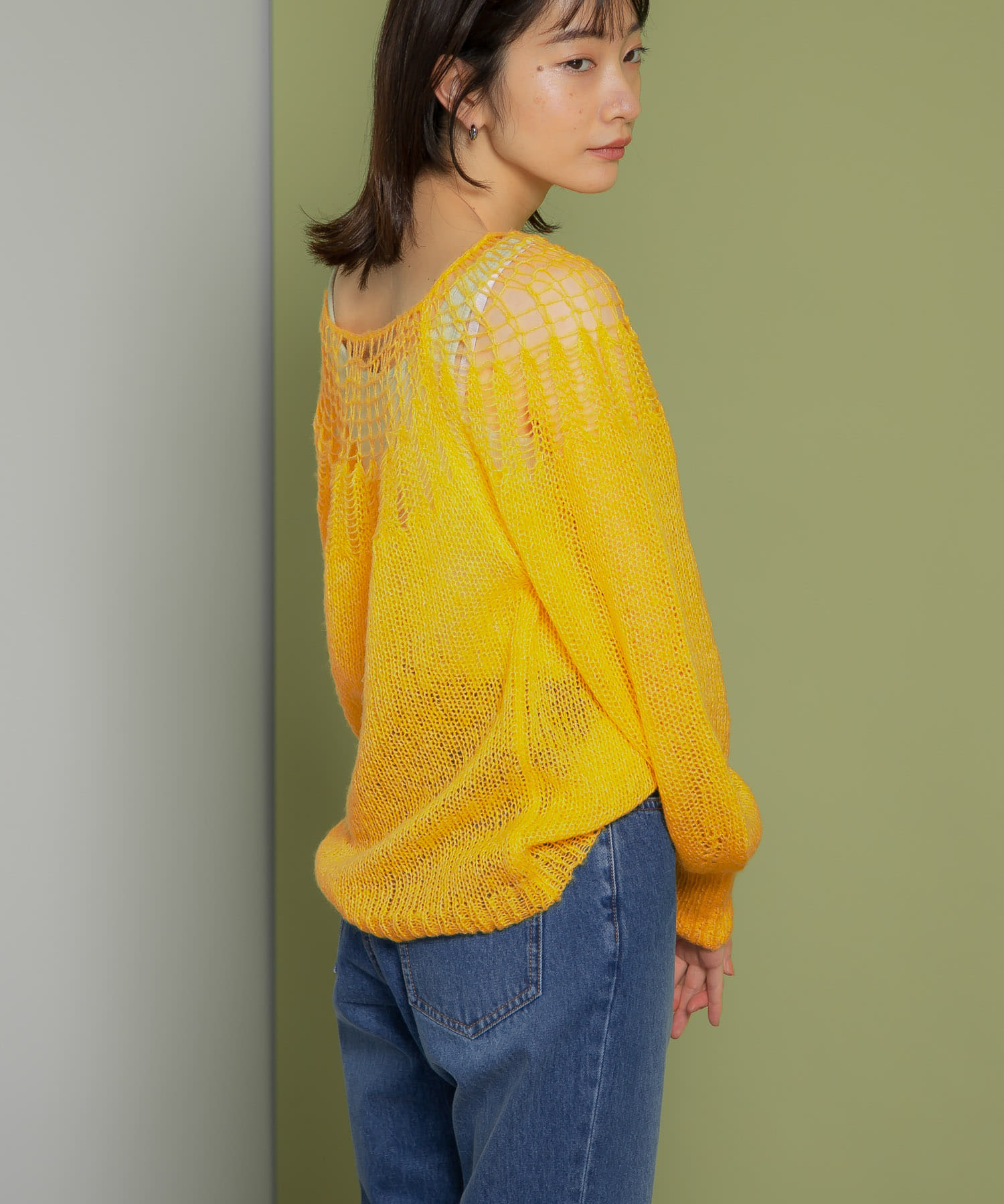 メッシュネックニット YELLOW one