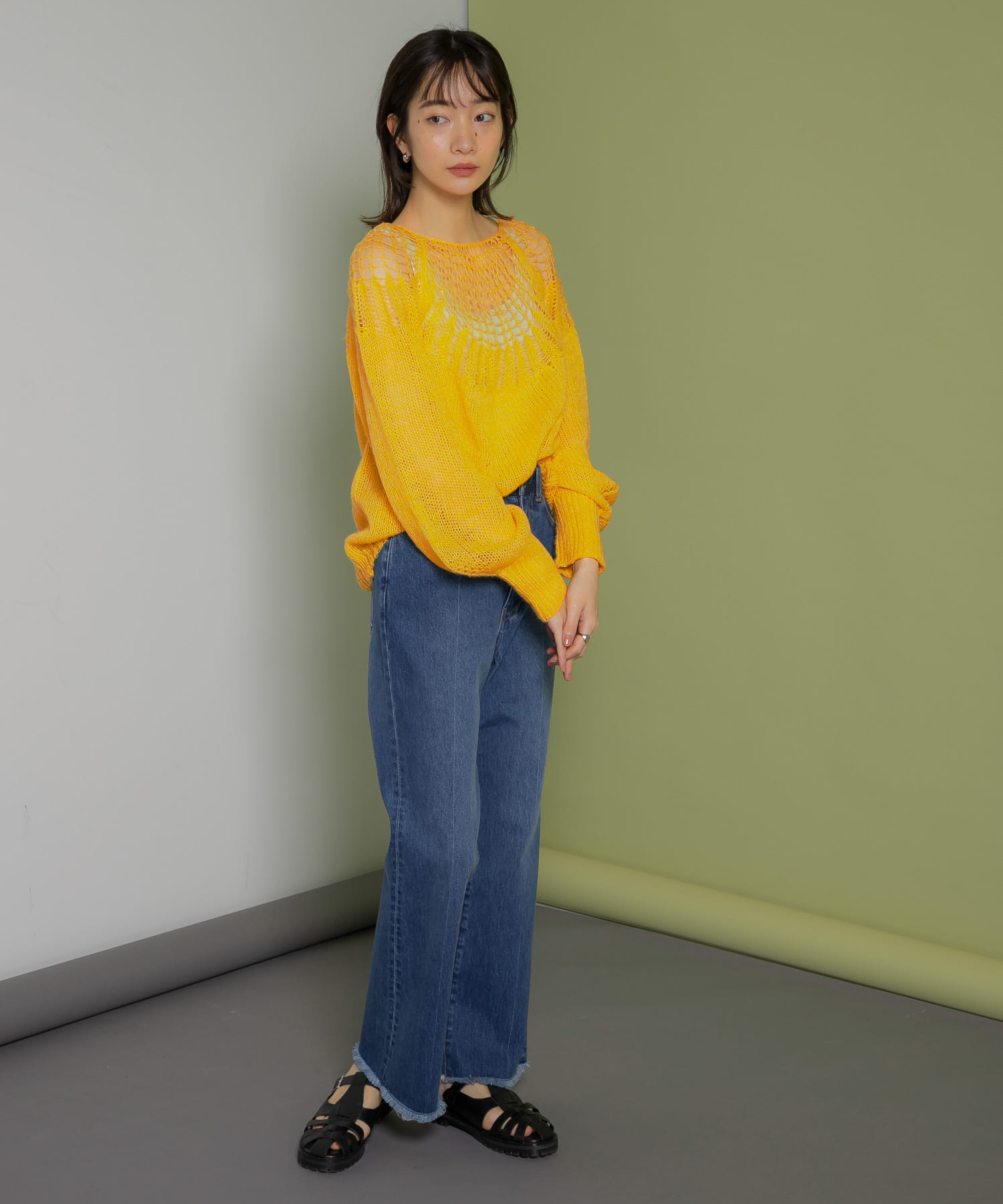 メッシュネックニット YELLOW one
