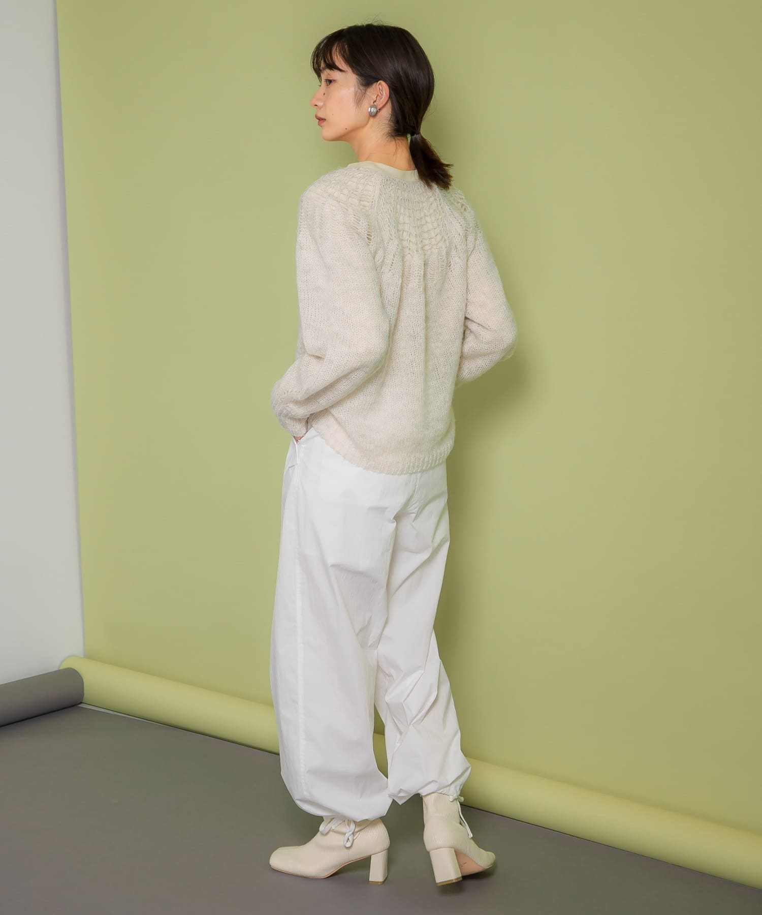 メッシュネックニット L.GREIGE one