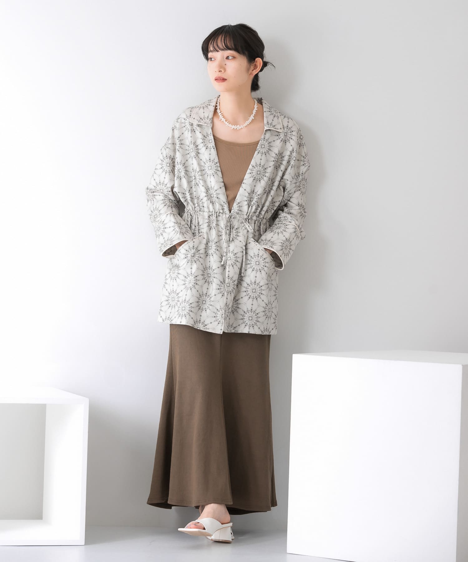 ドロストプリントガウン BEIGE one