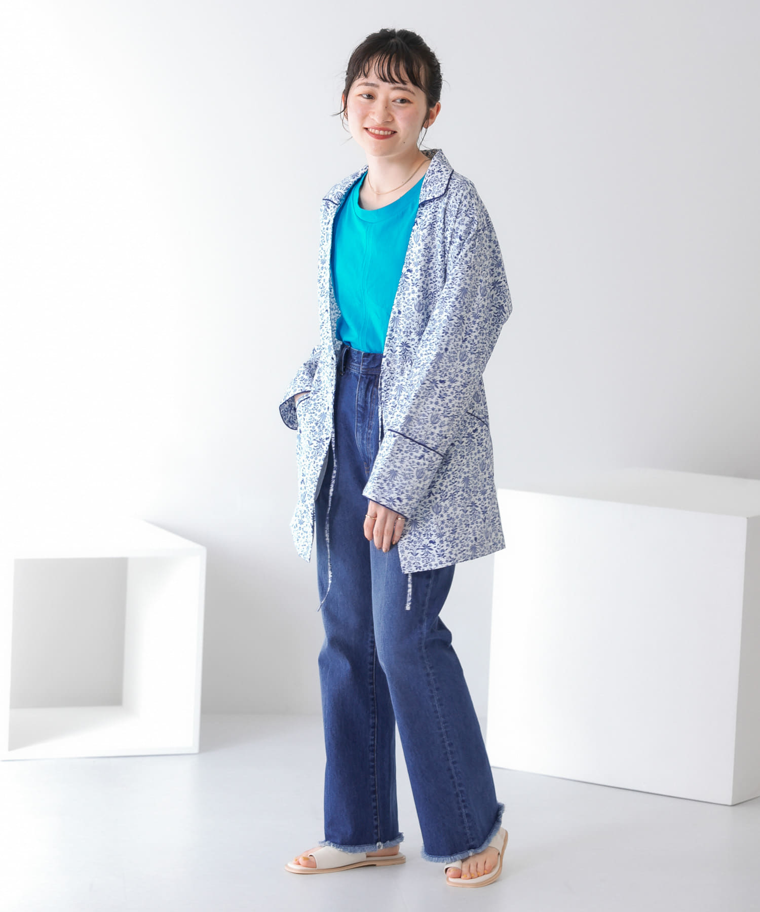 ドロストプリントガウン BLUE one