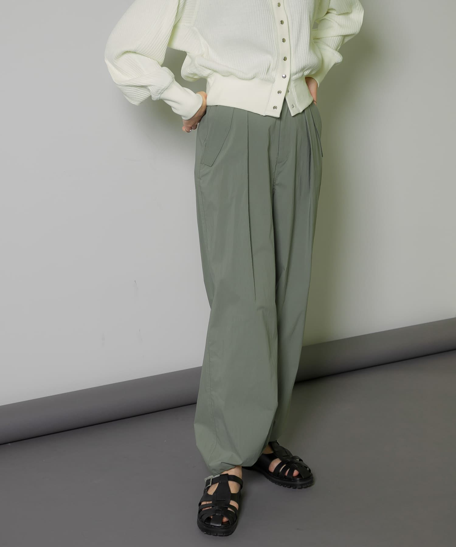 ヘムドロストミリタリーパンツ KHAKI one