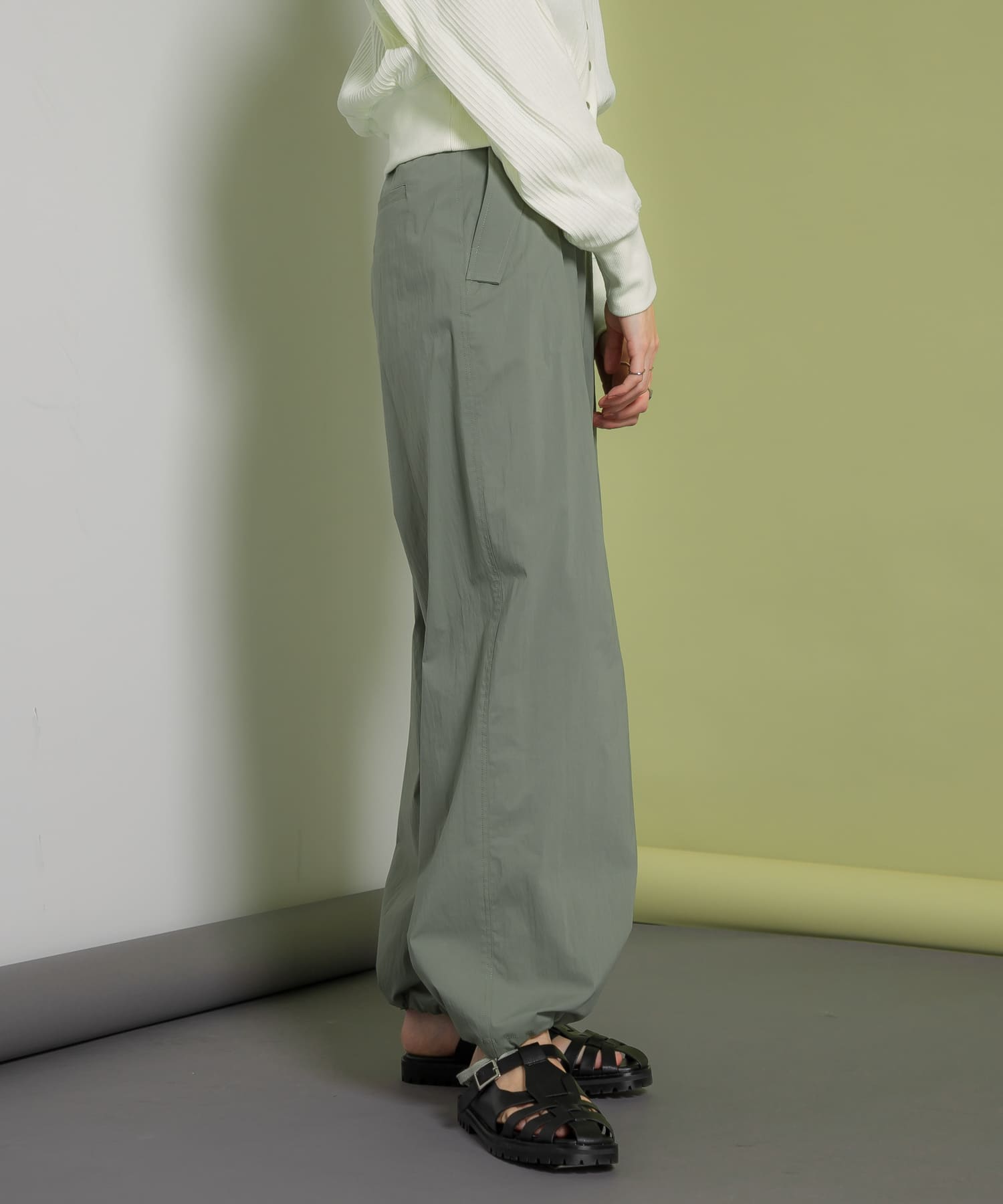 ヘムドロストミリタリーパンツ KHAKI one