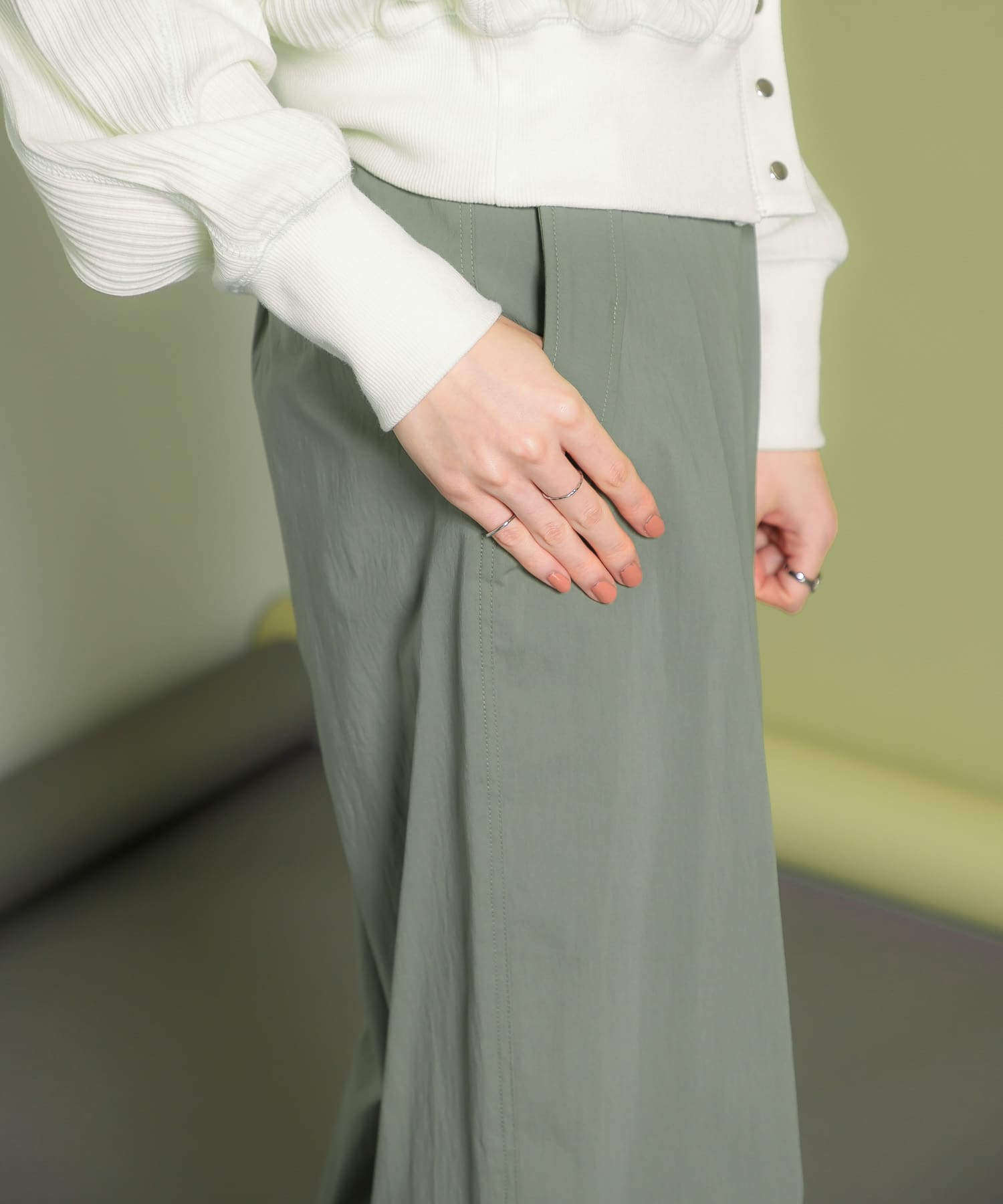 ヘムドロストミリタリーパンツ KHAKI one