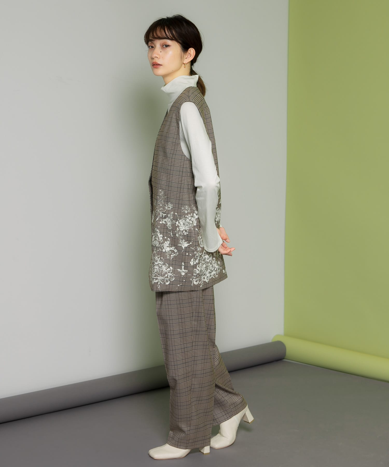 レースプリントチェックベスト BROWN one