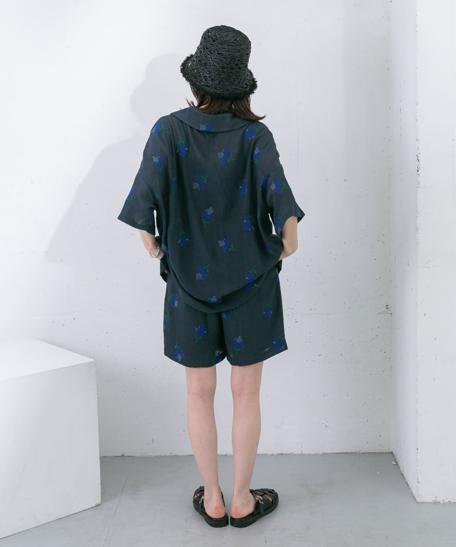 身長：159cm サイズ：one