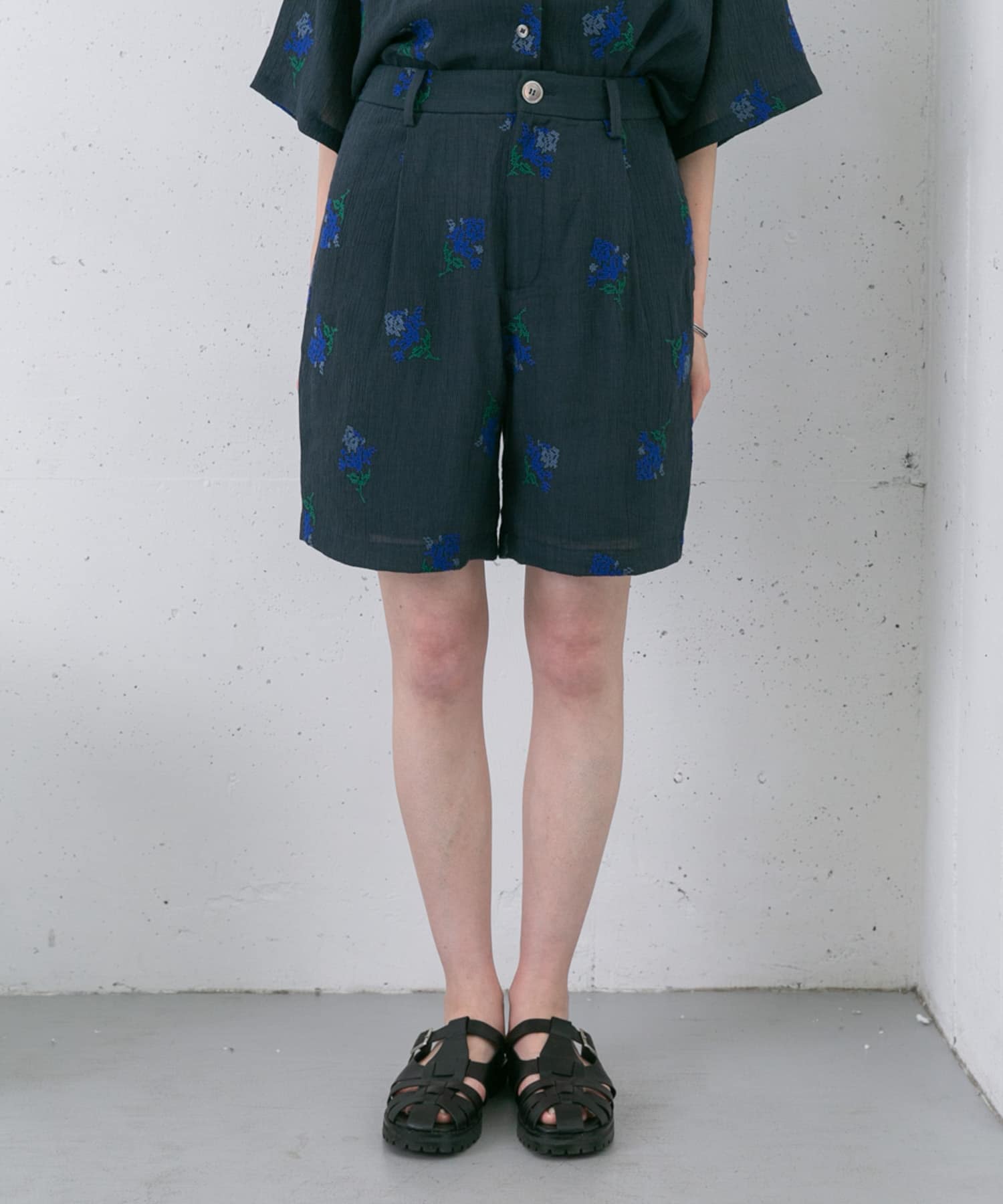 身長：159cm サイズ：one