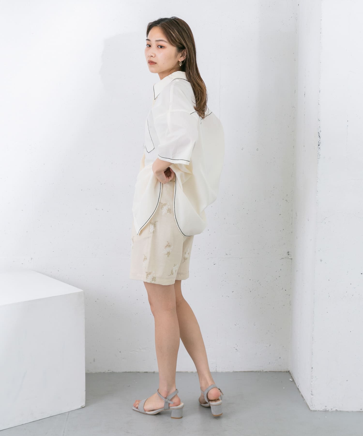 IVORY