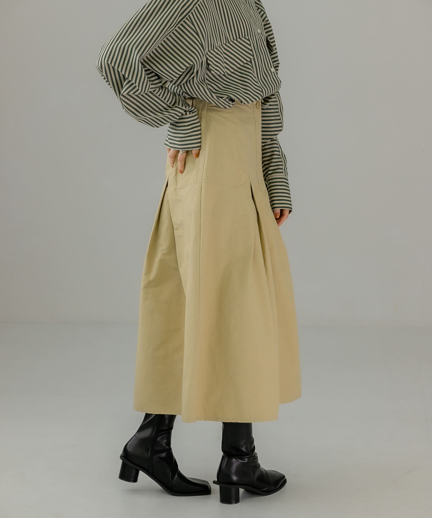 身長：159cm サイズ：one