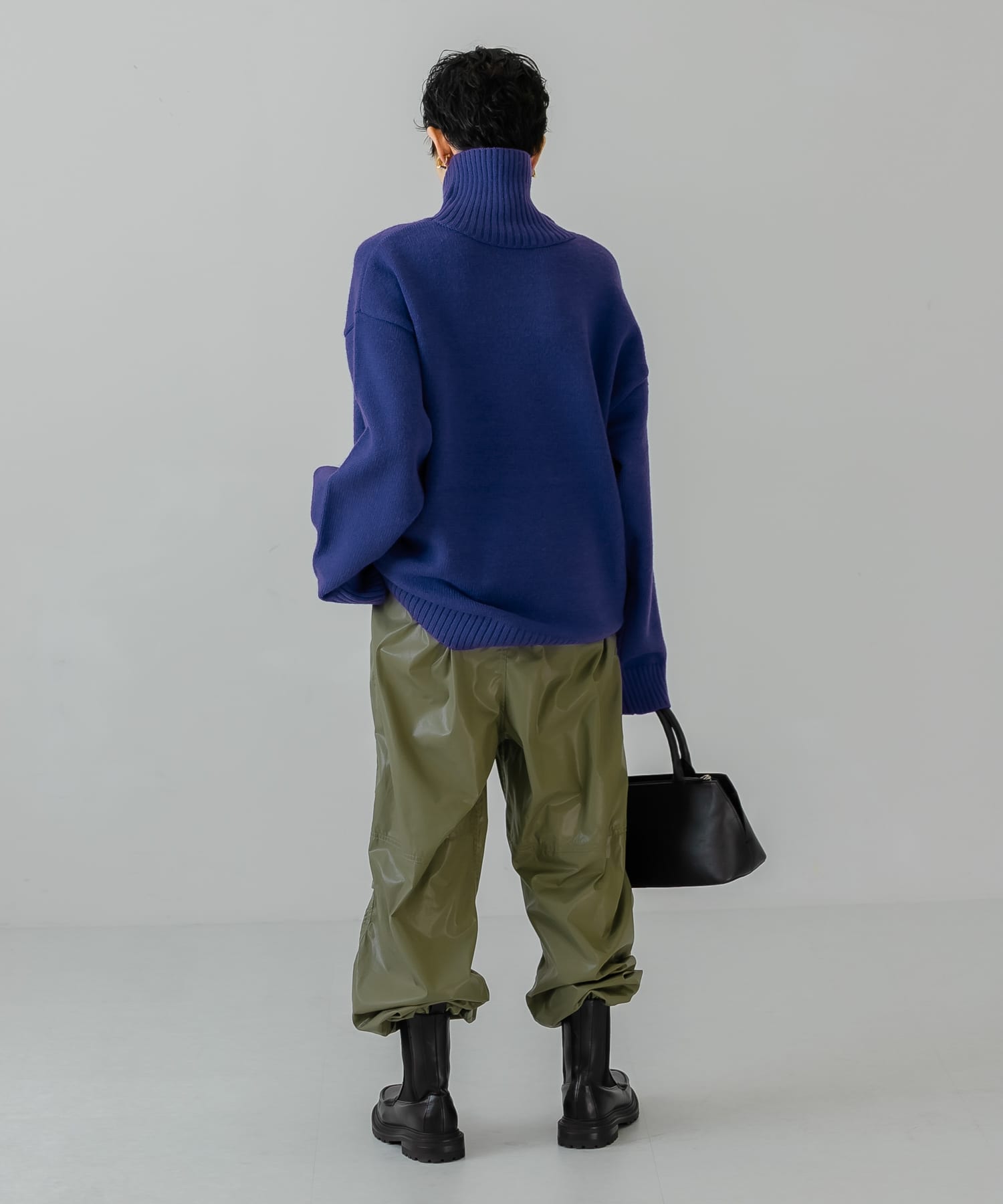 身長：159cm サイズ：one