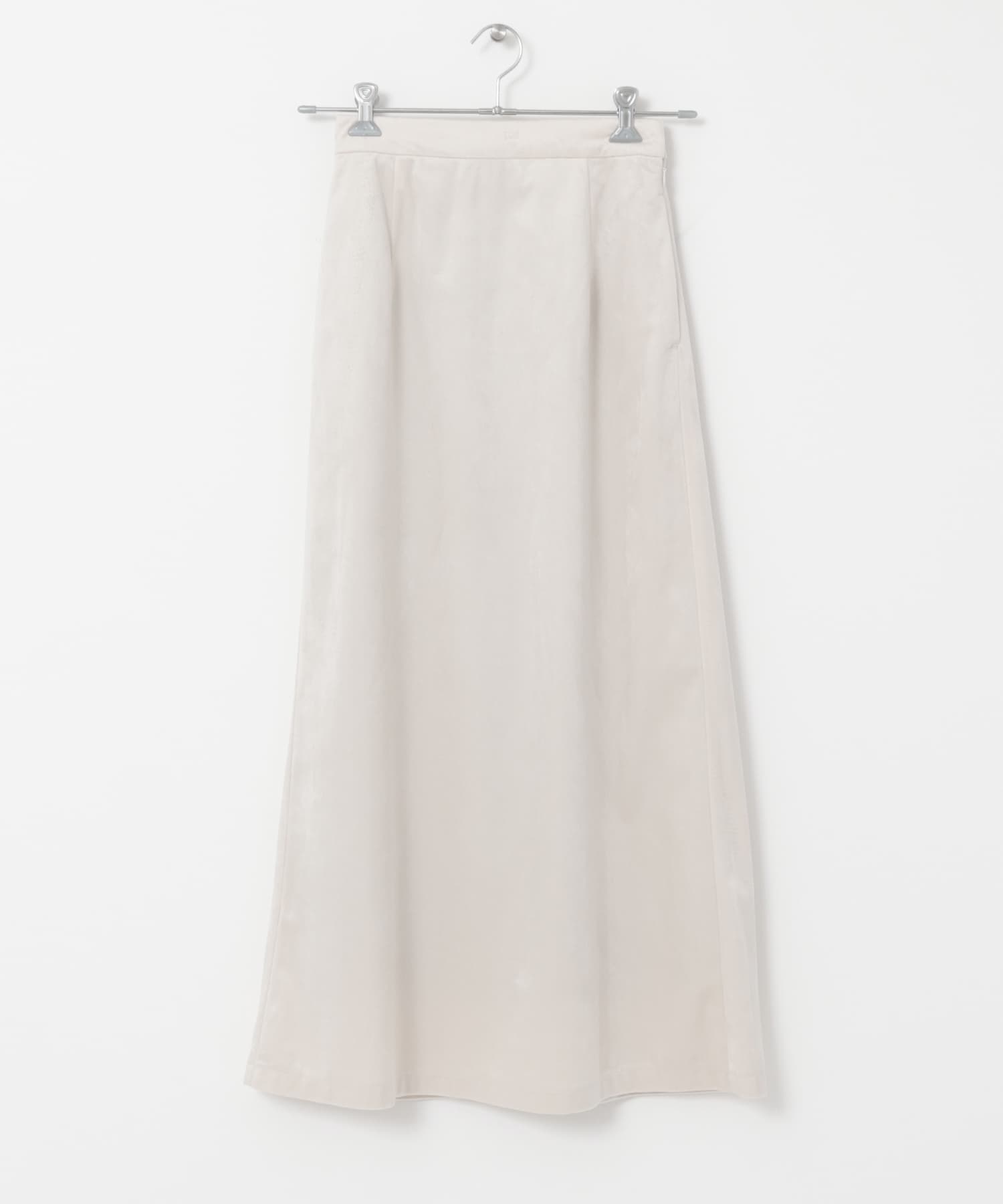 L.BEIGE