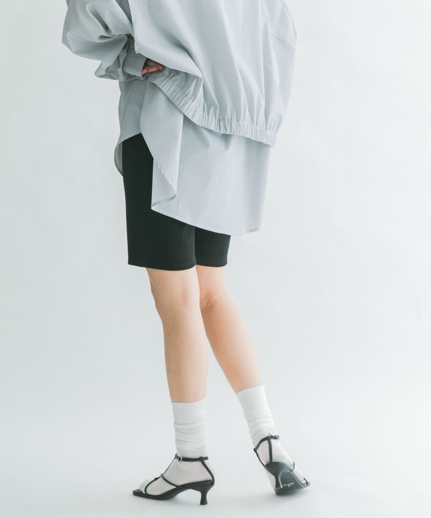 身長：165cm サイズ：one