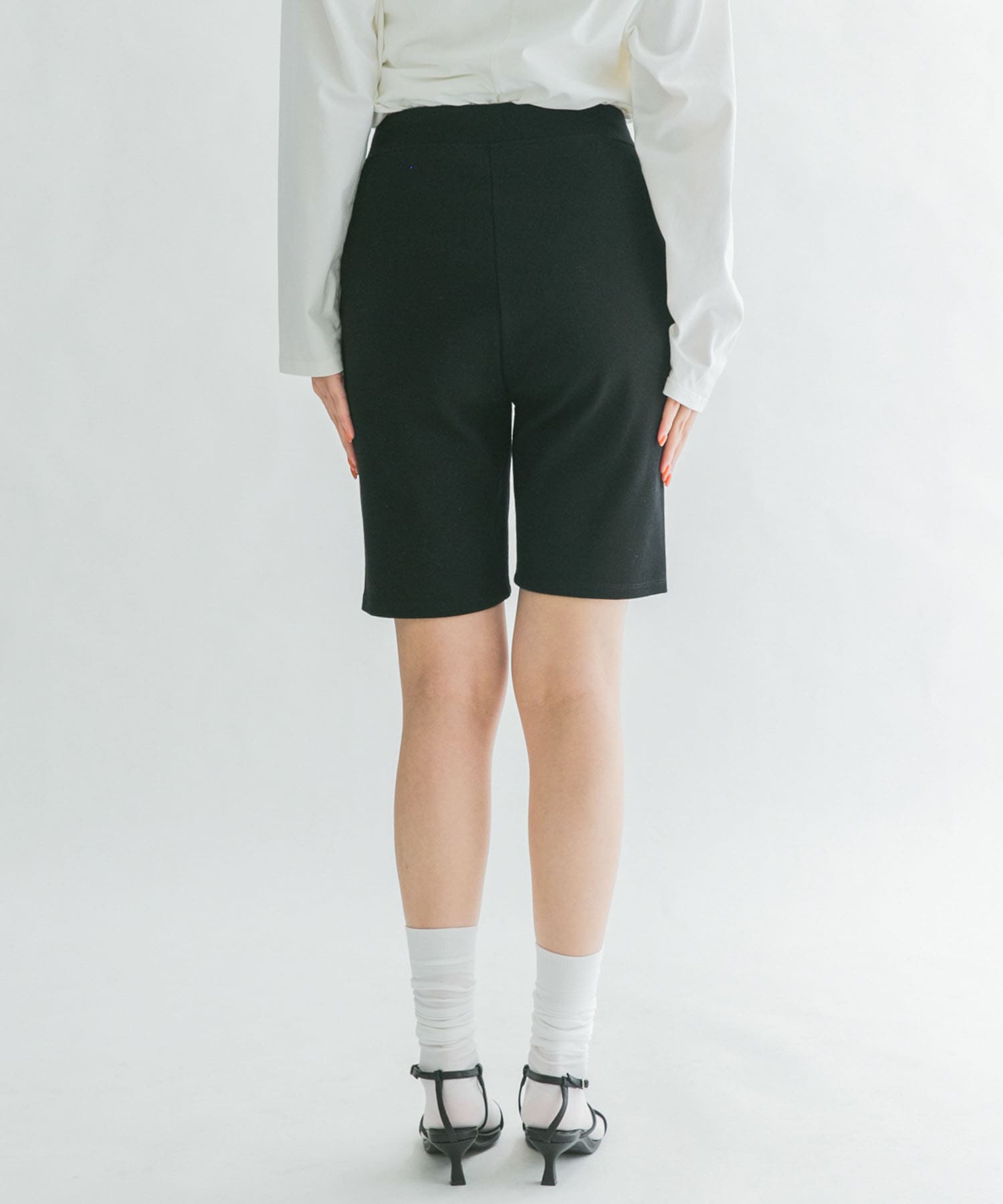 身長：165cm サイズ：one
