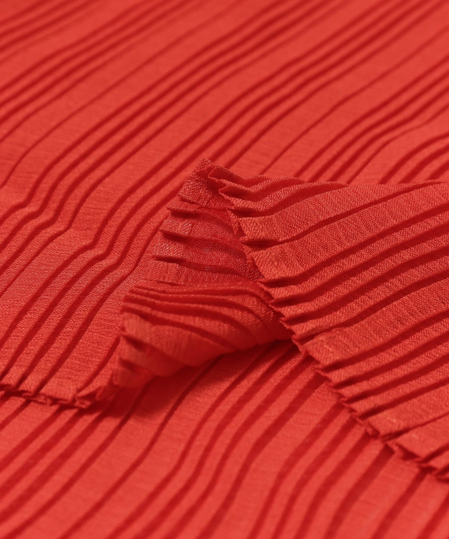 プリーツリラックストップス RED one