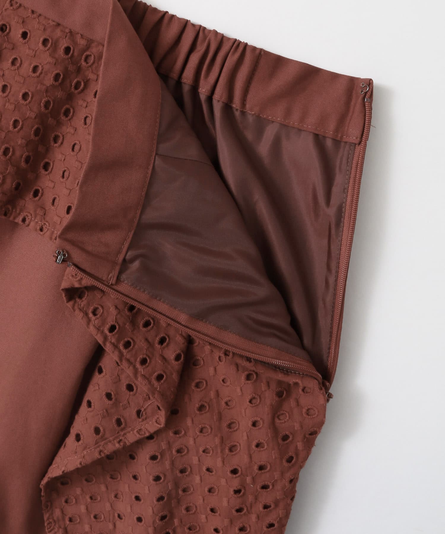 ペプラムレース変型スカート∴ BROWN one
