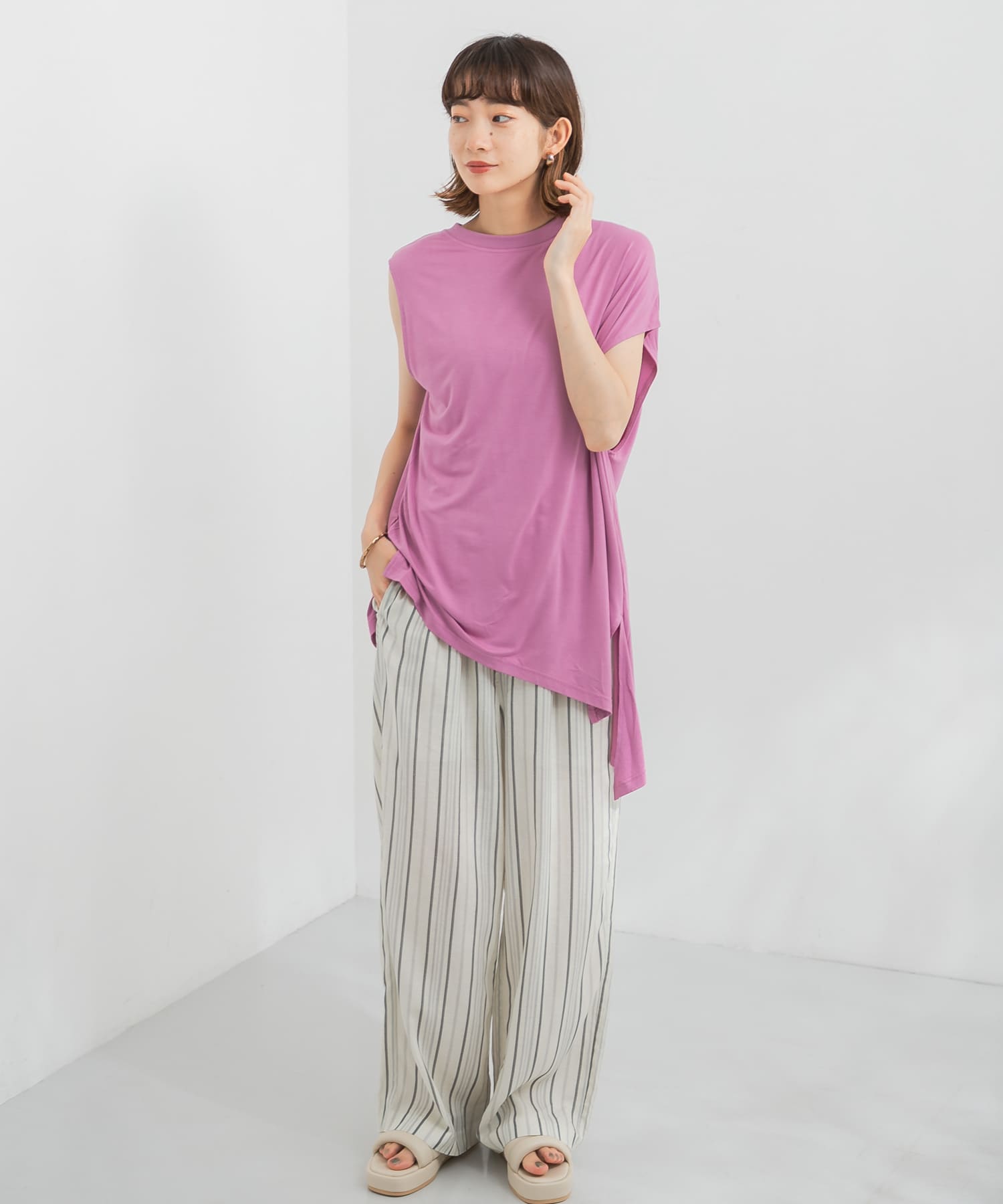 身長：159cm サイズ：one