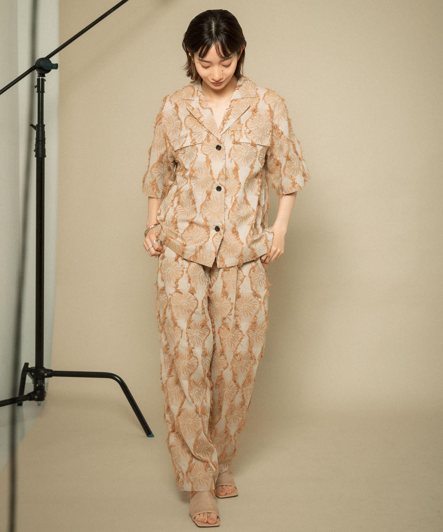 カットジャガードワイドパンツ BEIGE one