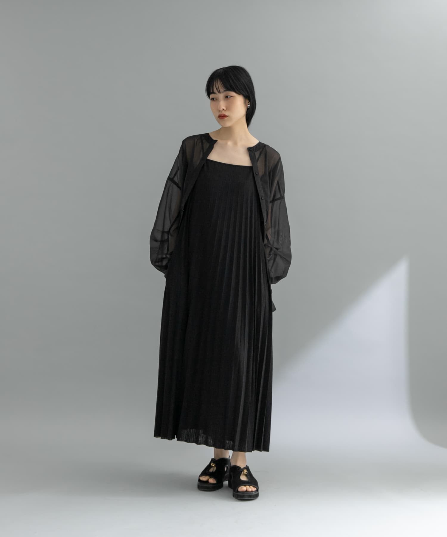 『WEB限定』2WAYプリーツキャミワンピース