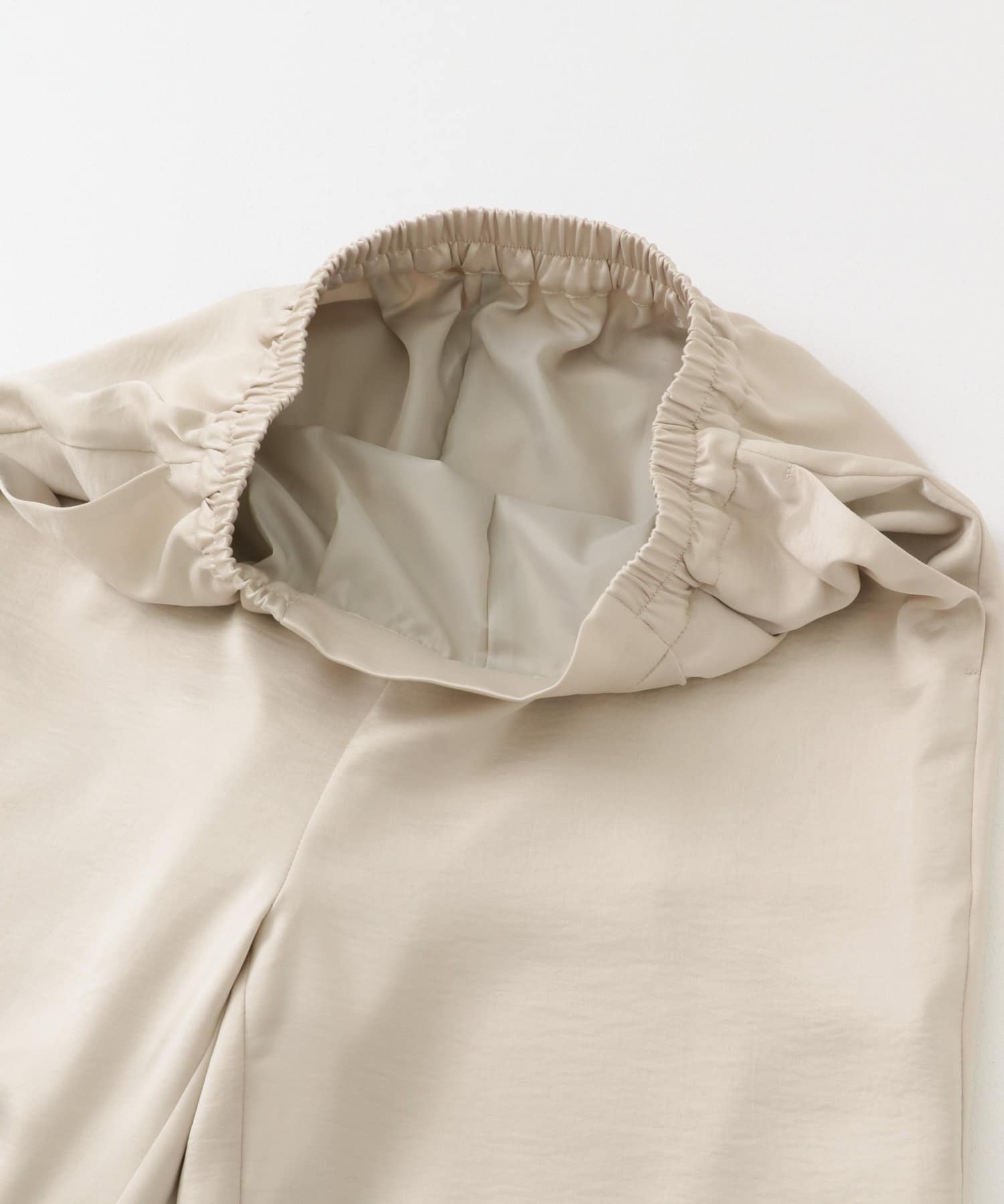 『WEB限定』サテンセットアップ BEIGE one