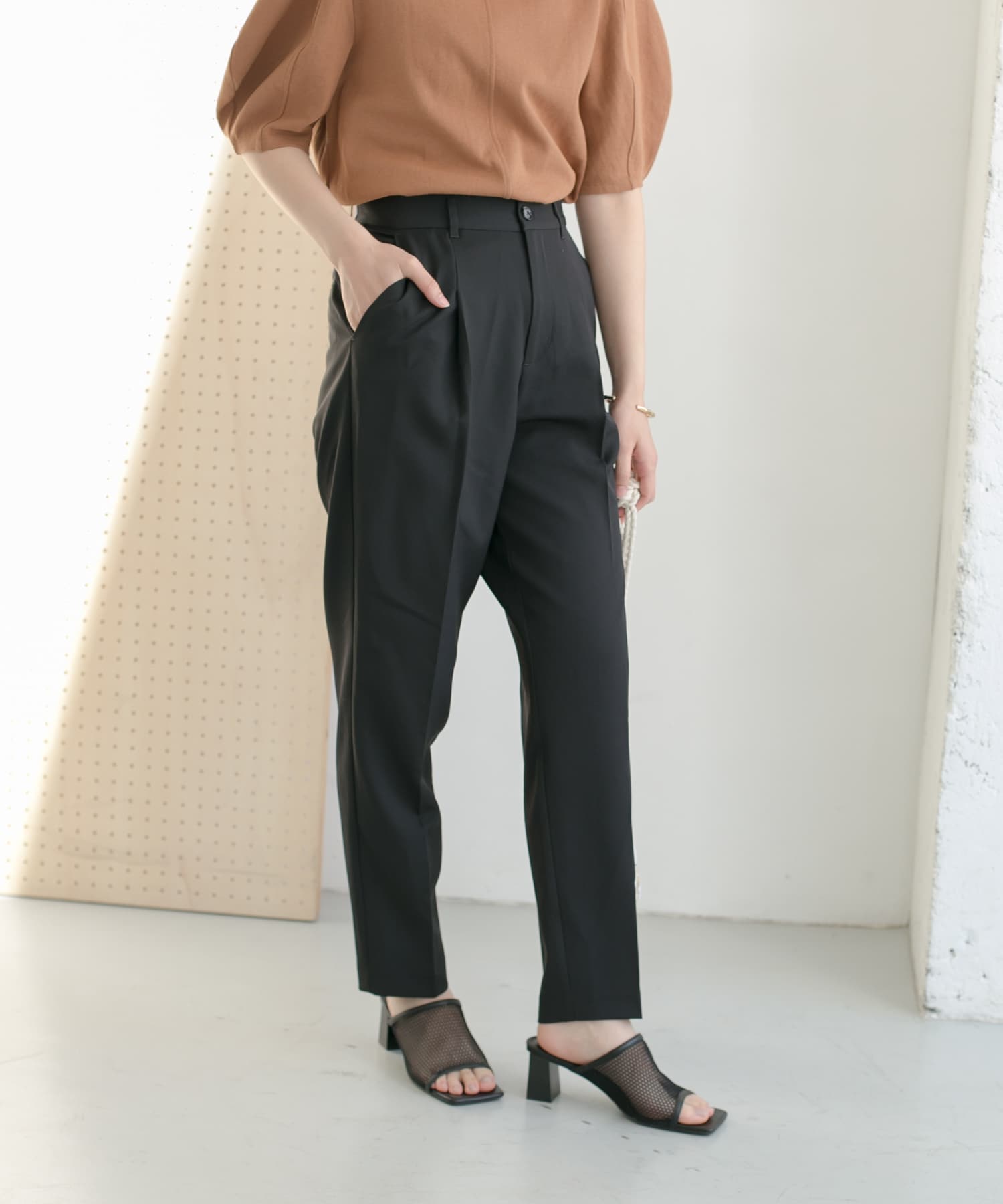 身長：160cm サイズ：36