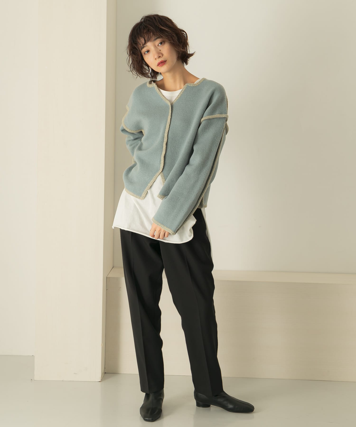 illi　ワンタックスリムテーパードパンツ BLACK 36