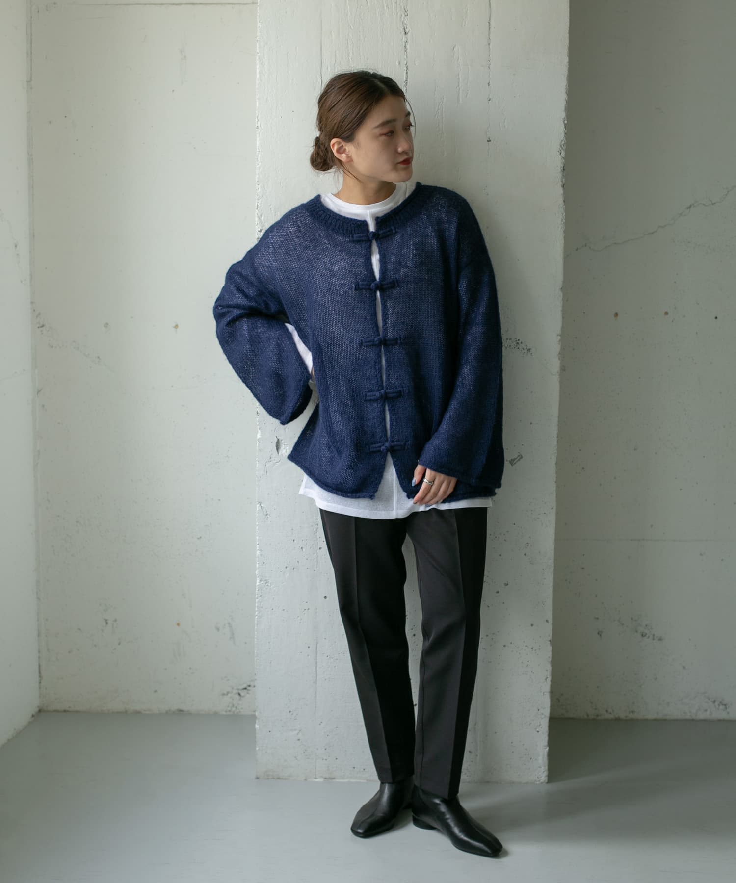 illi　ワンタックスリムテーパードパンツ BLACK 36