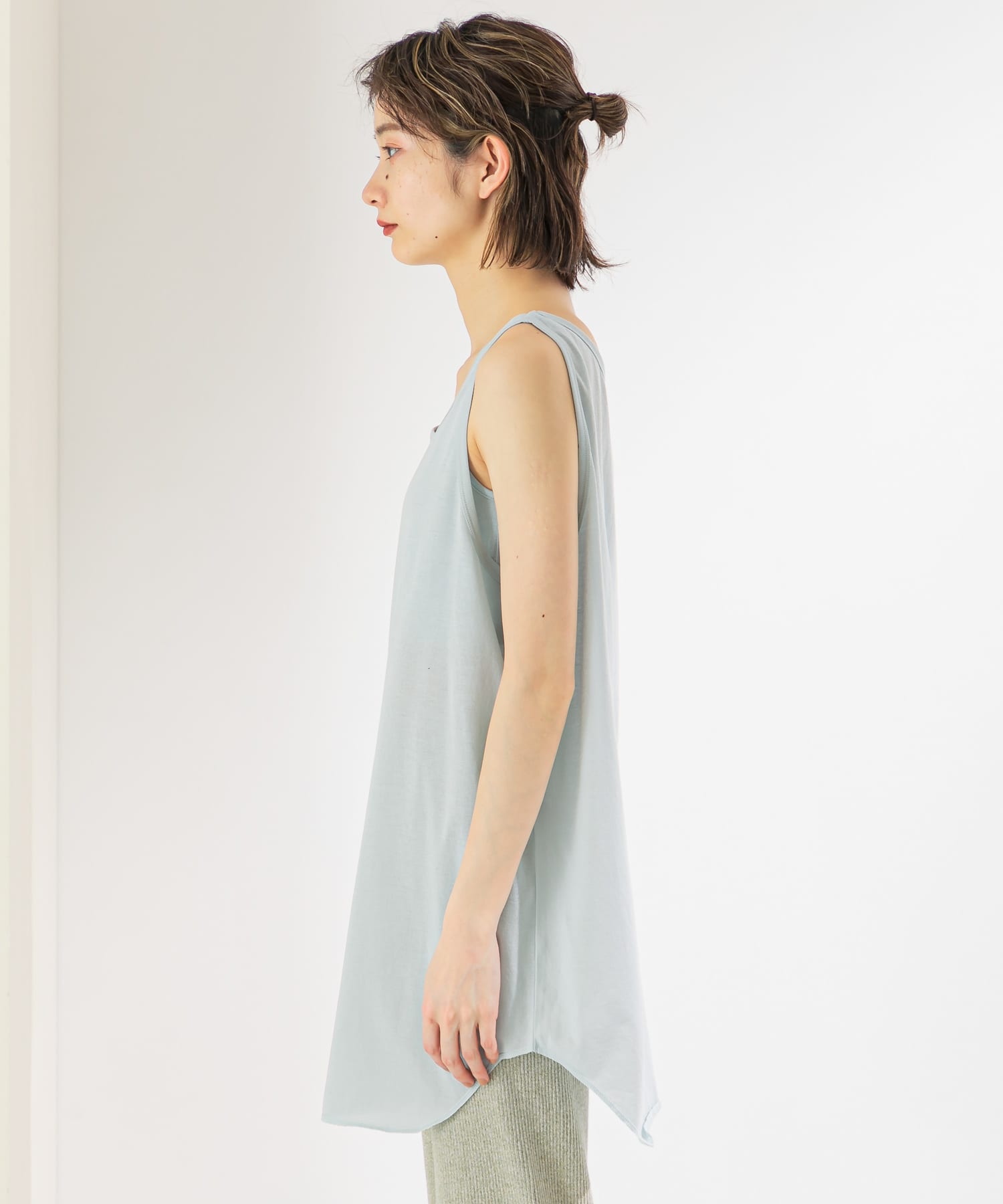 L.BLUE