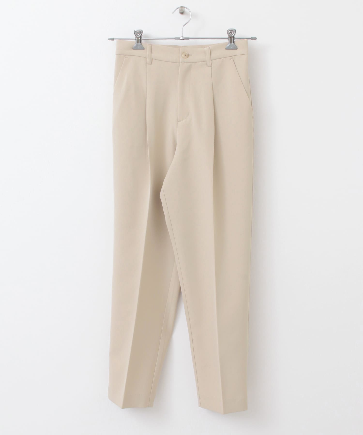 illi　ワンタックスリムテーパードパンツ BEIGE 36