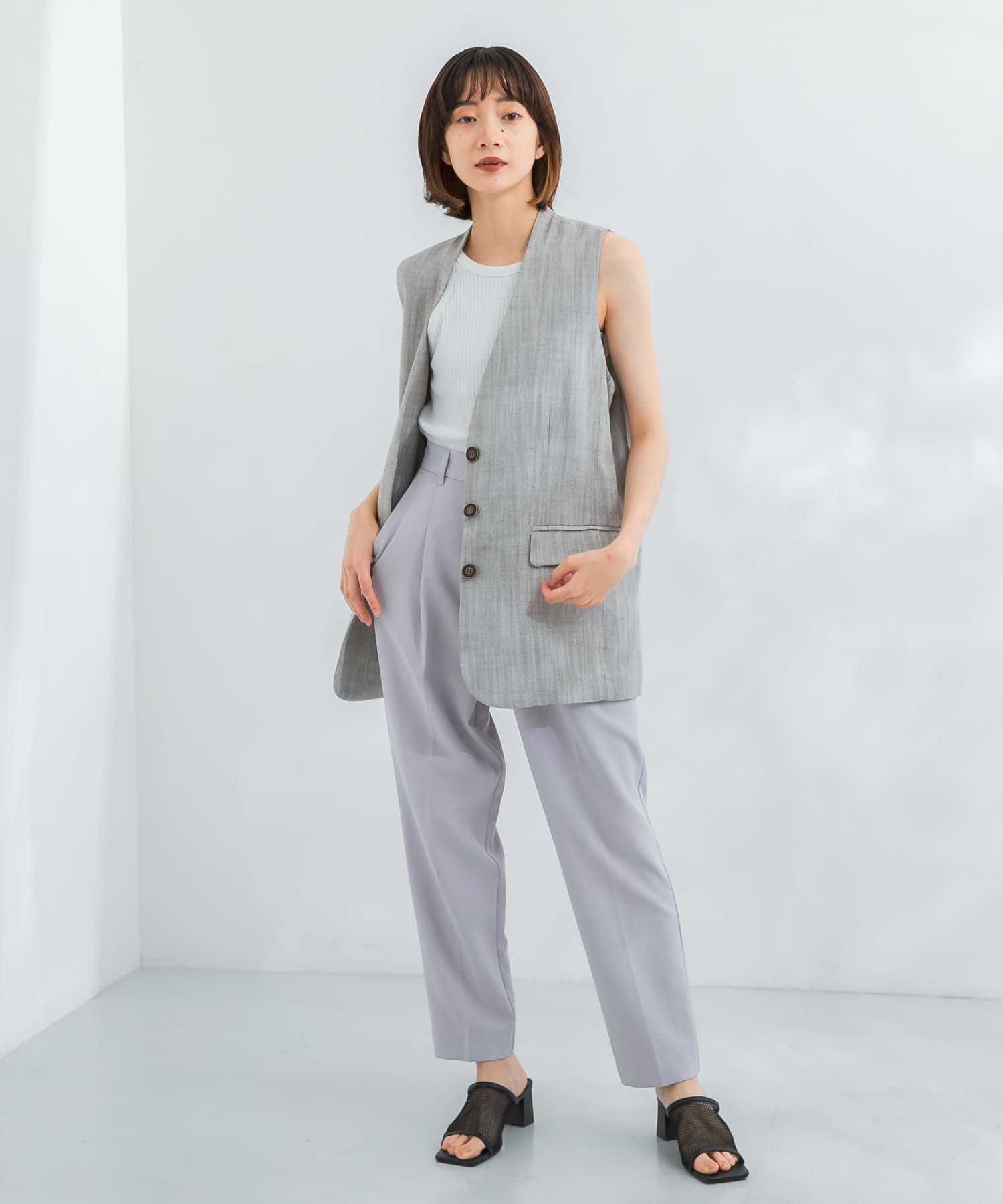 illi　ワンタックスリムテーパードパンツ L.LAVENDER 36
