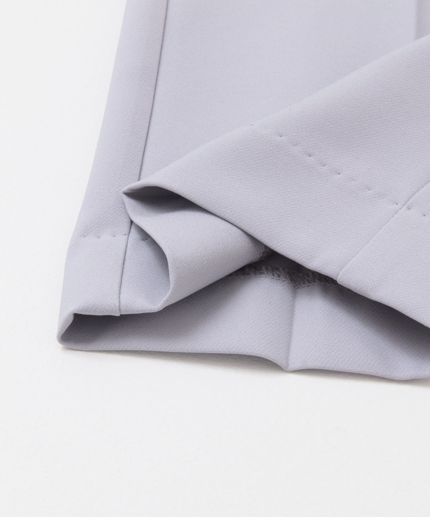 illi　ワンタックスリムテーパードパンツ L.LAVENDER 36