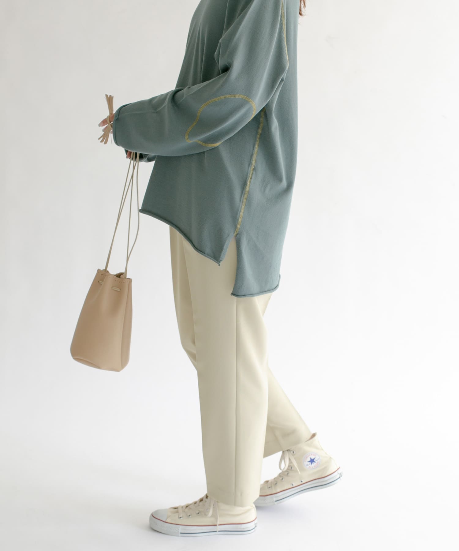 illi　ワンタックスリムテーパードパンツ BEIGE 36