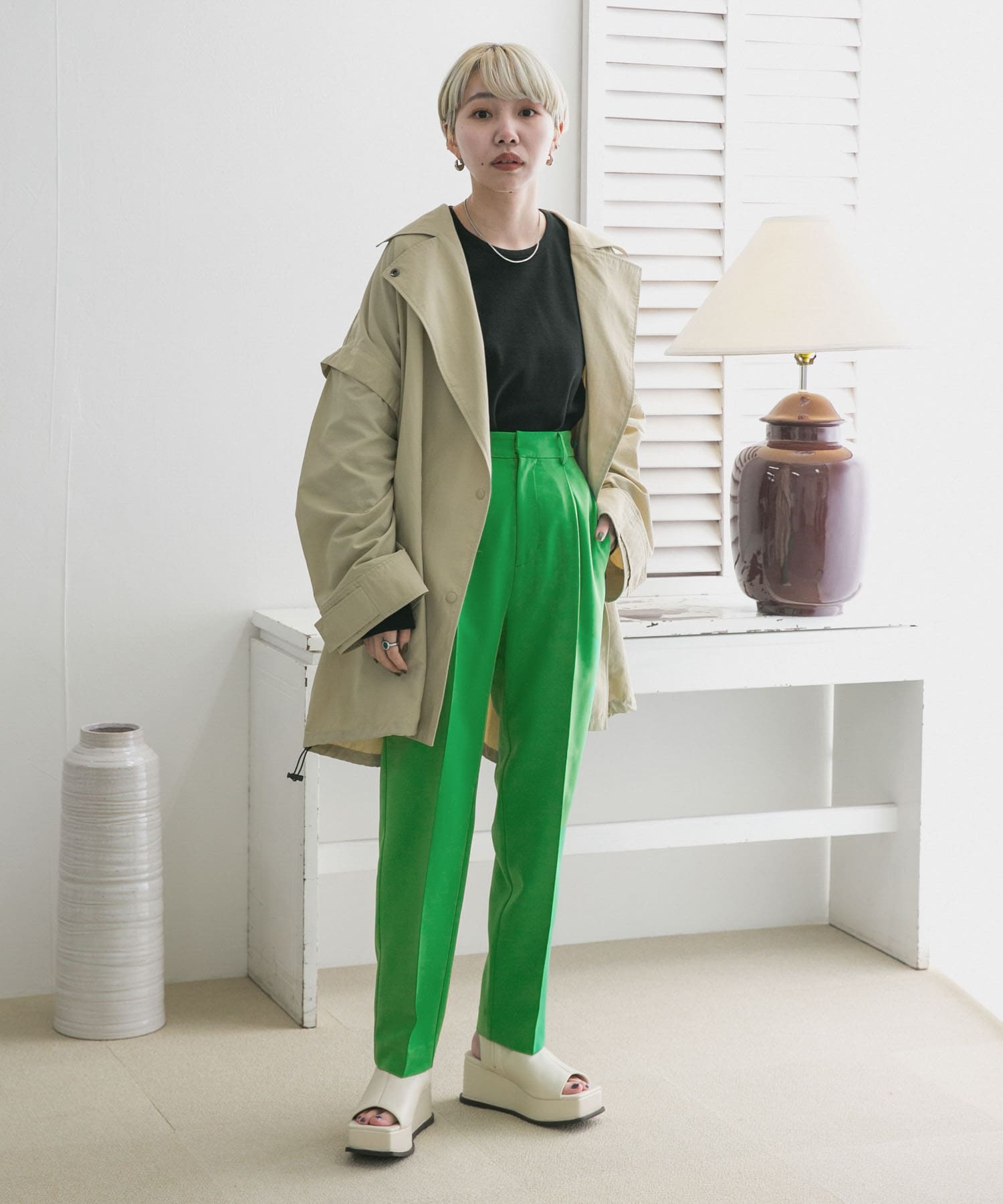GREEN