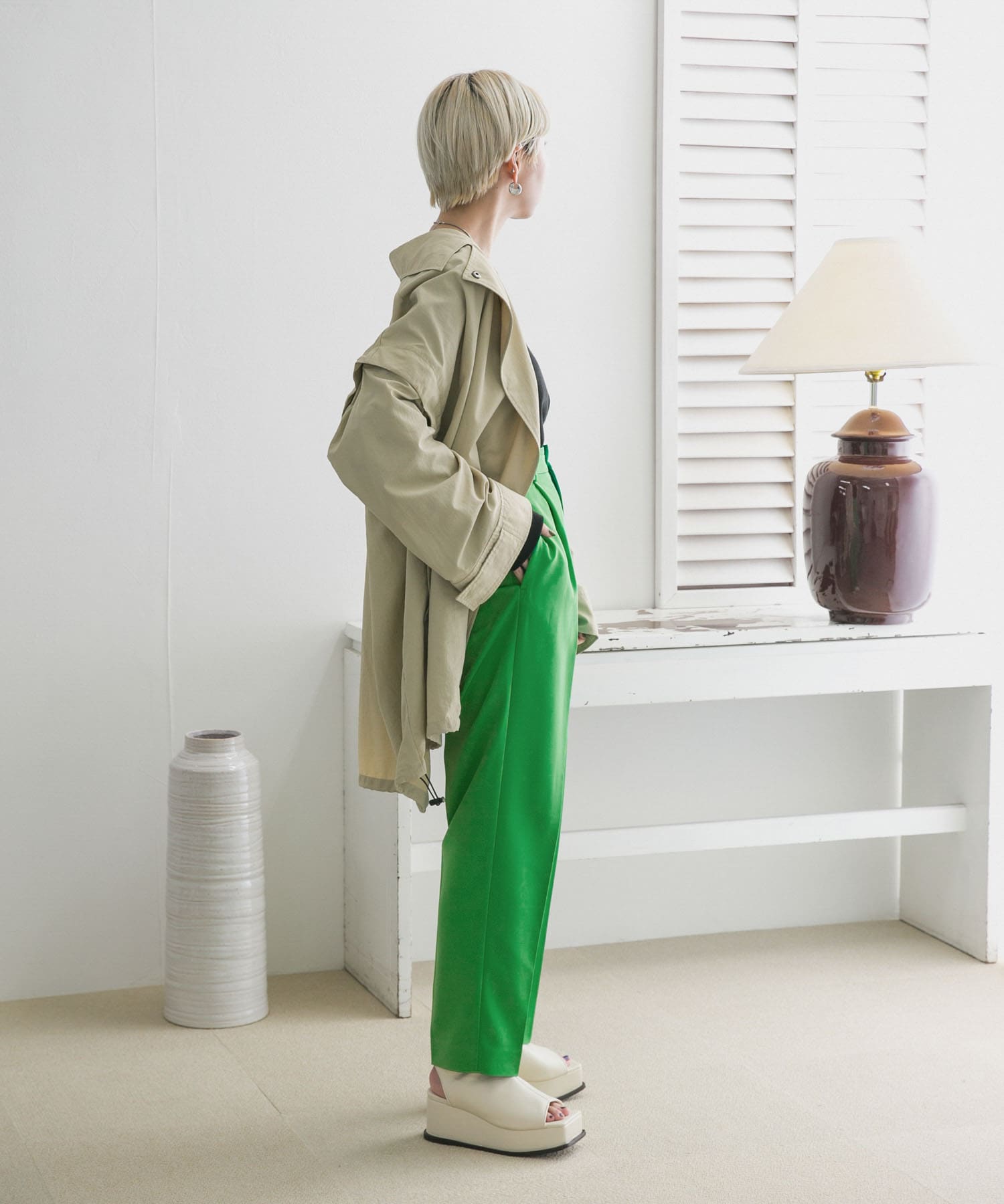 GREEN