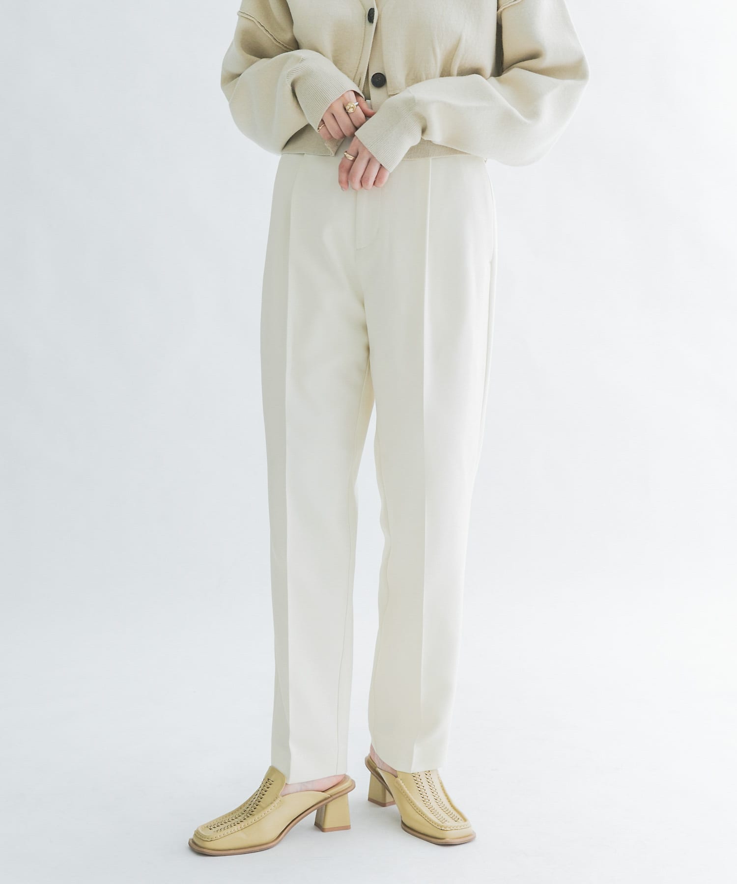 身長：160cm サイズ：36