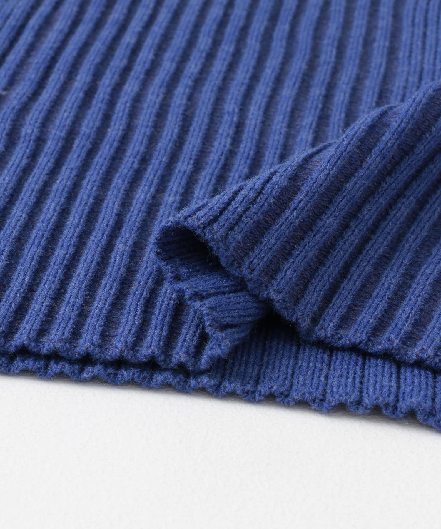 『UR TECH』illi　ランダムRIBハイネックニット BLUE one