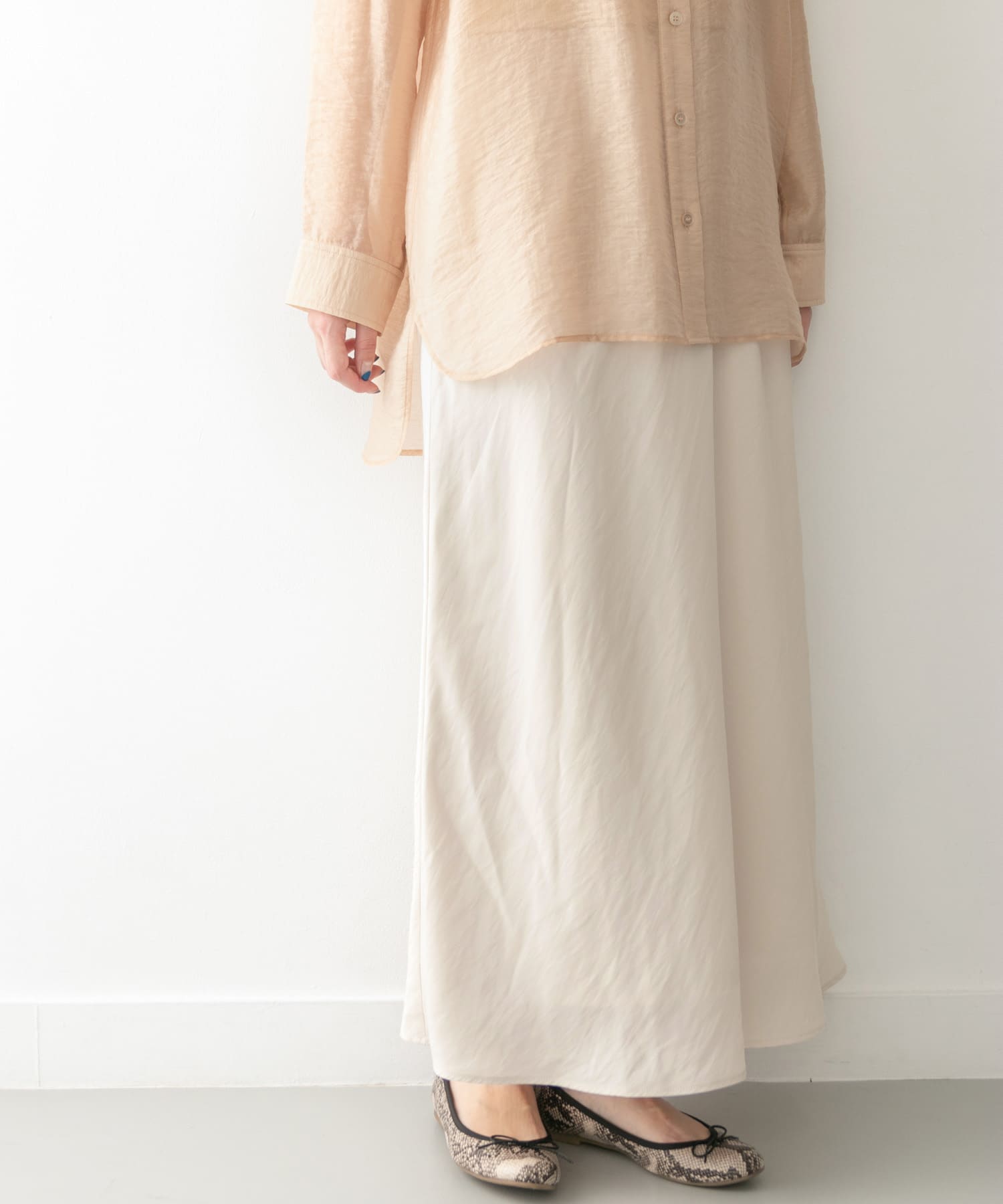 L.BEIGE
