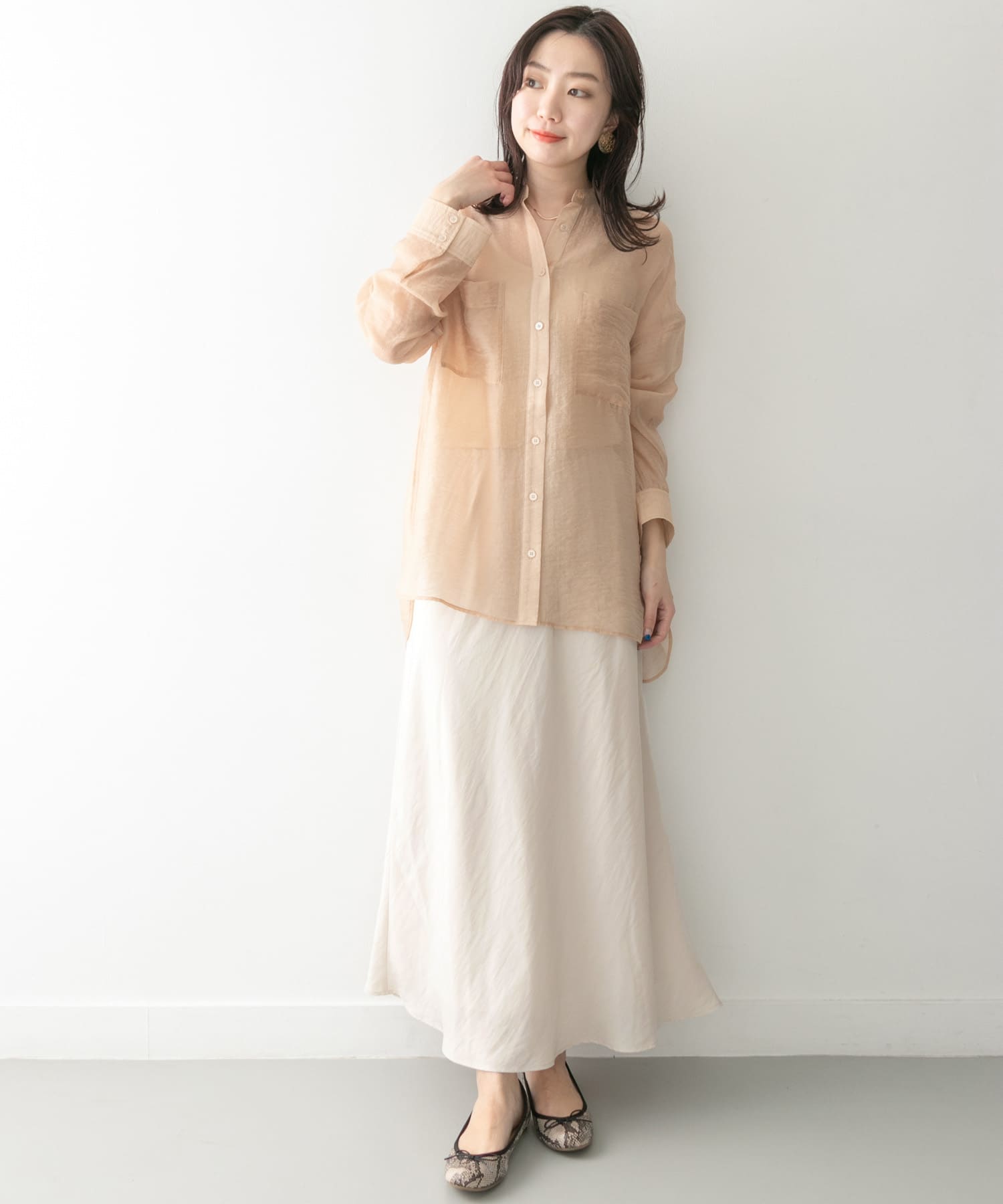 L.BEIGE