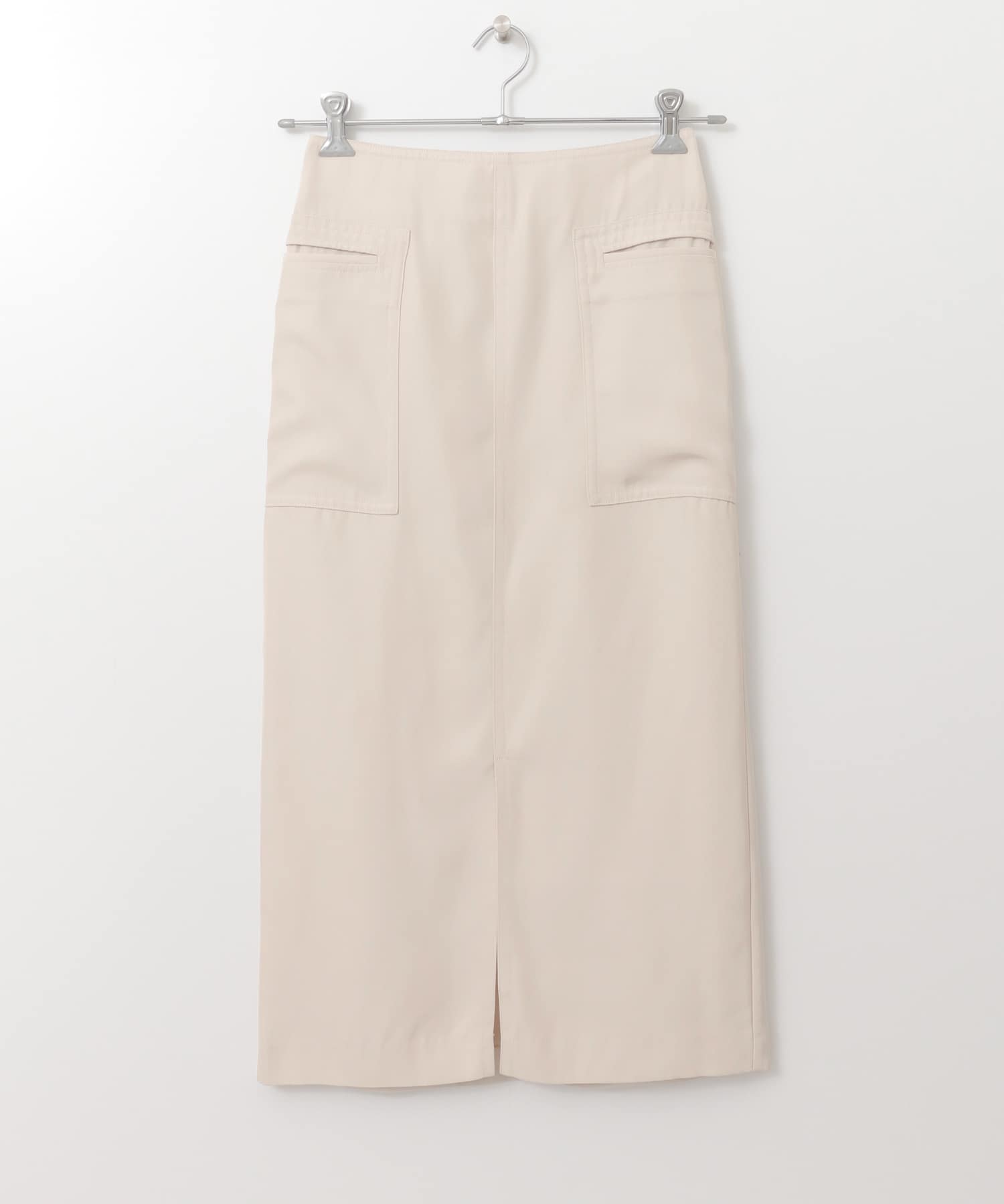 L.BEIGE