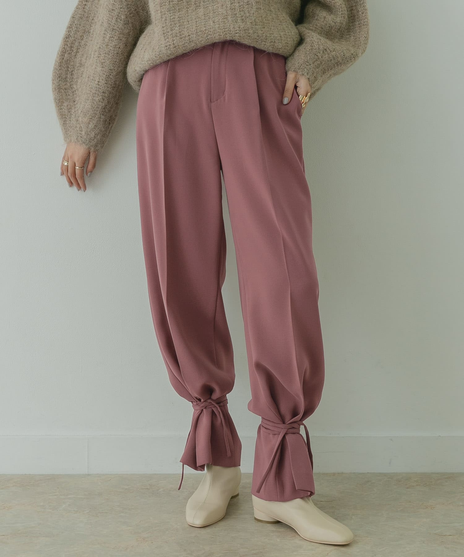 DEEP PINK