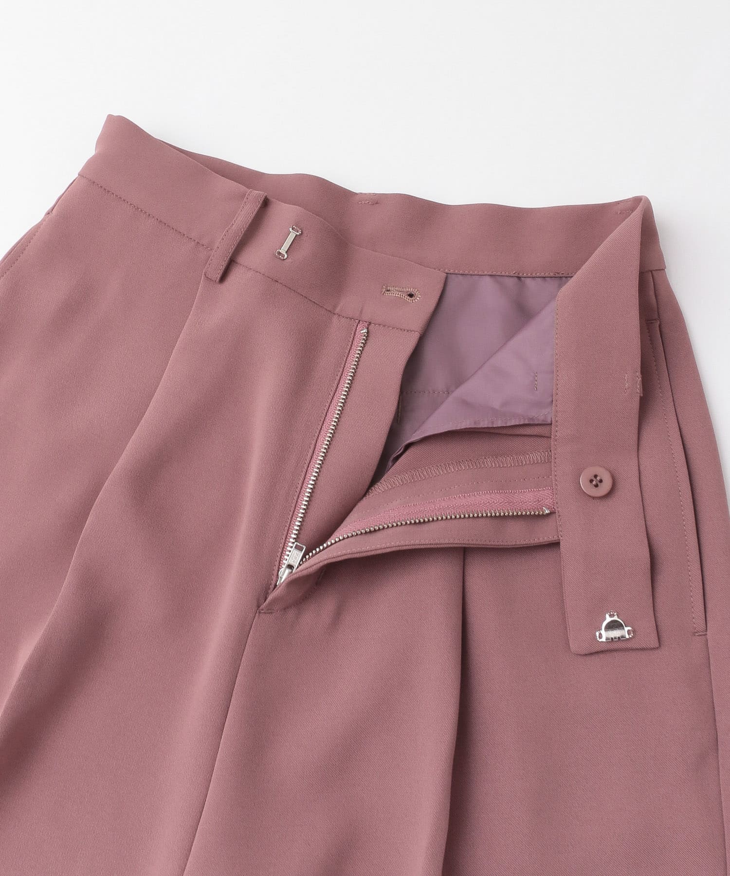DEEP PINK