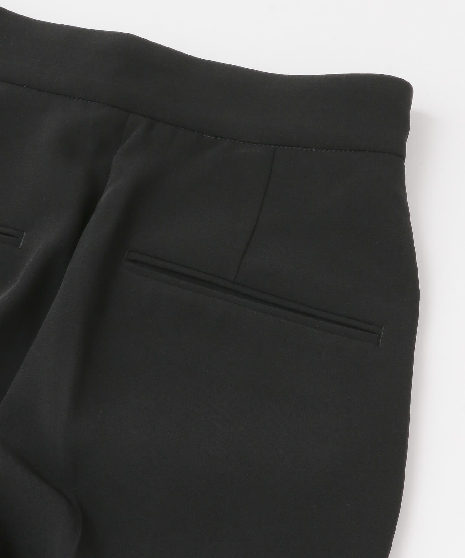 KBF+　プレススリムフレアパンツ∴ BLACK 36