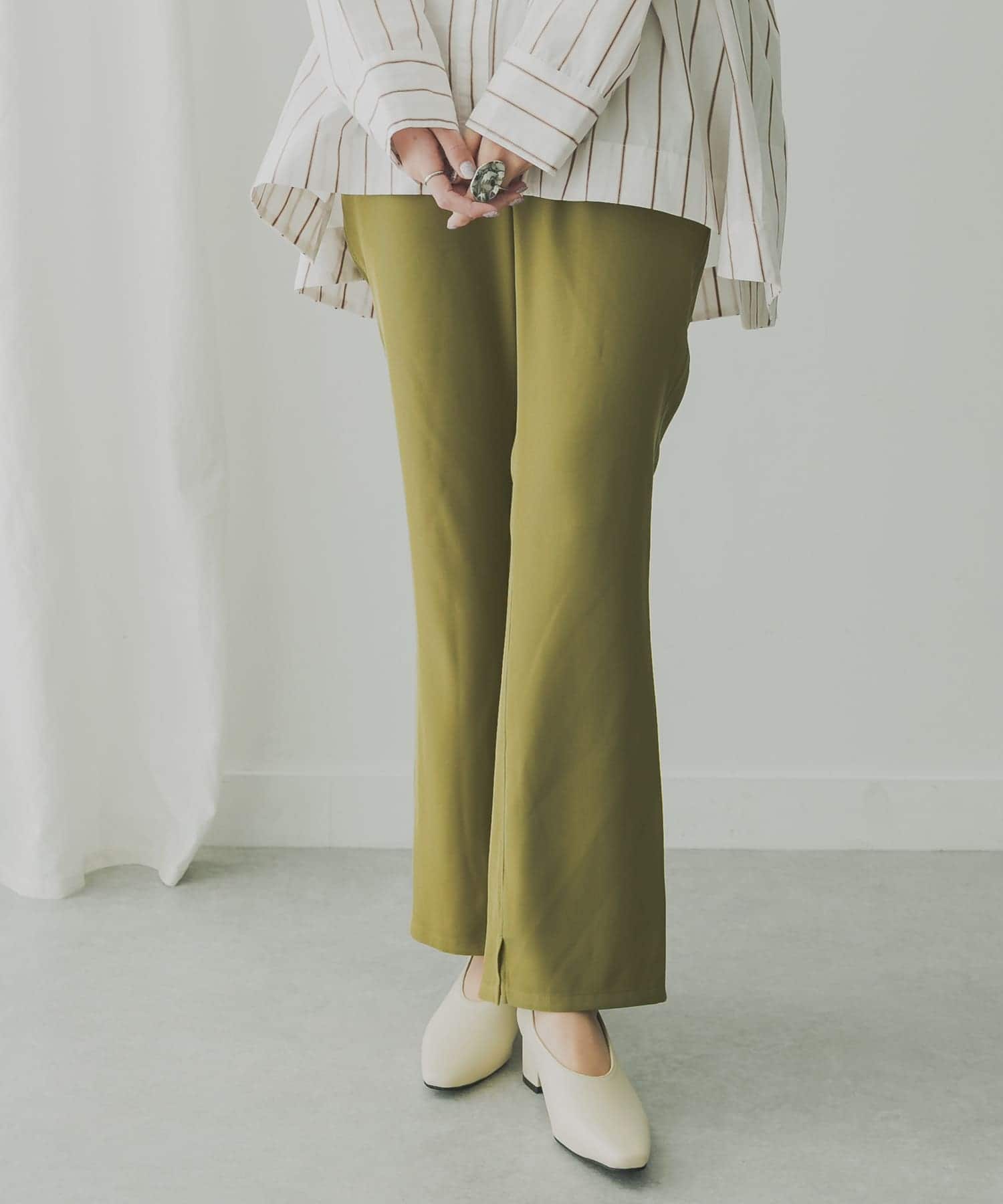 KHAKI