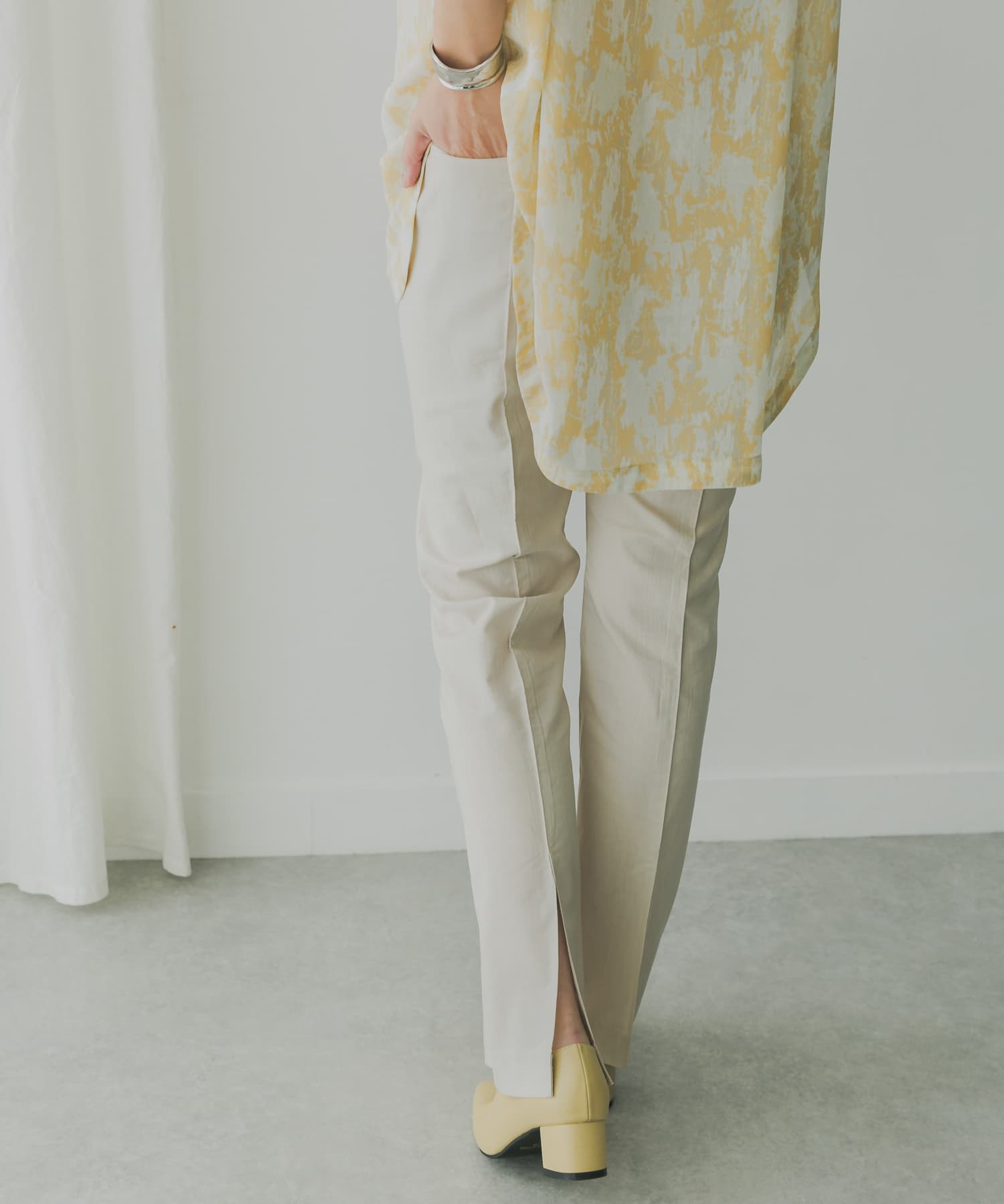 L.BEIGE