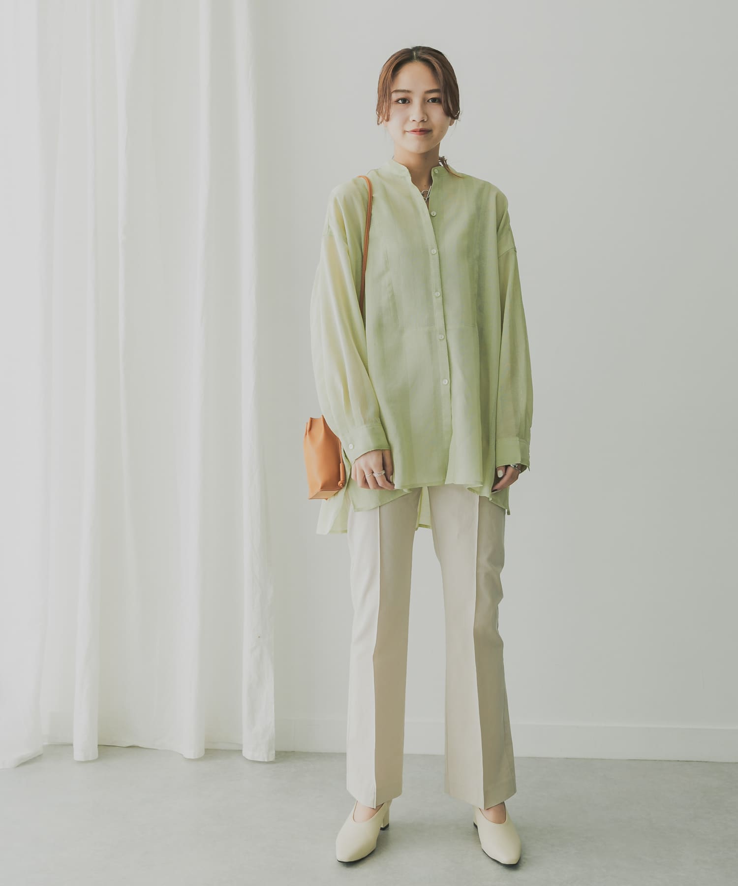 L.BEIGE