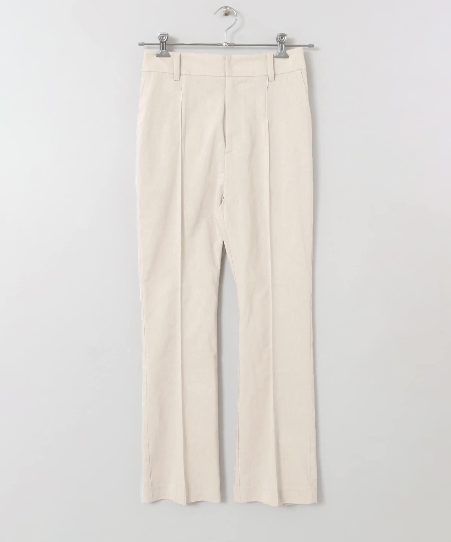 L.BEIGE