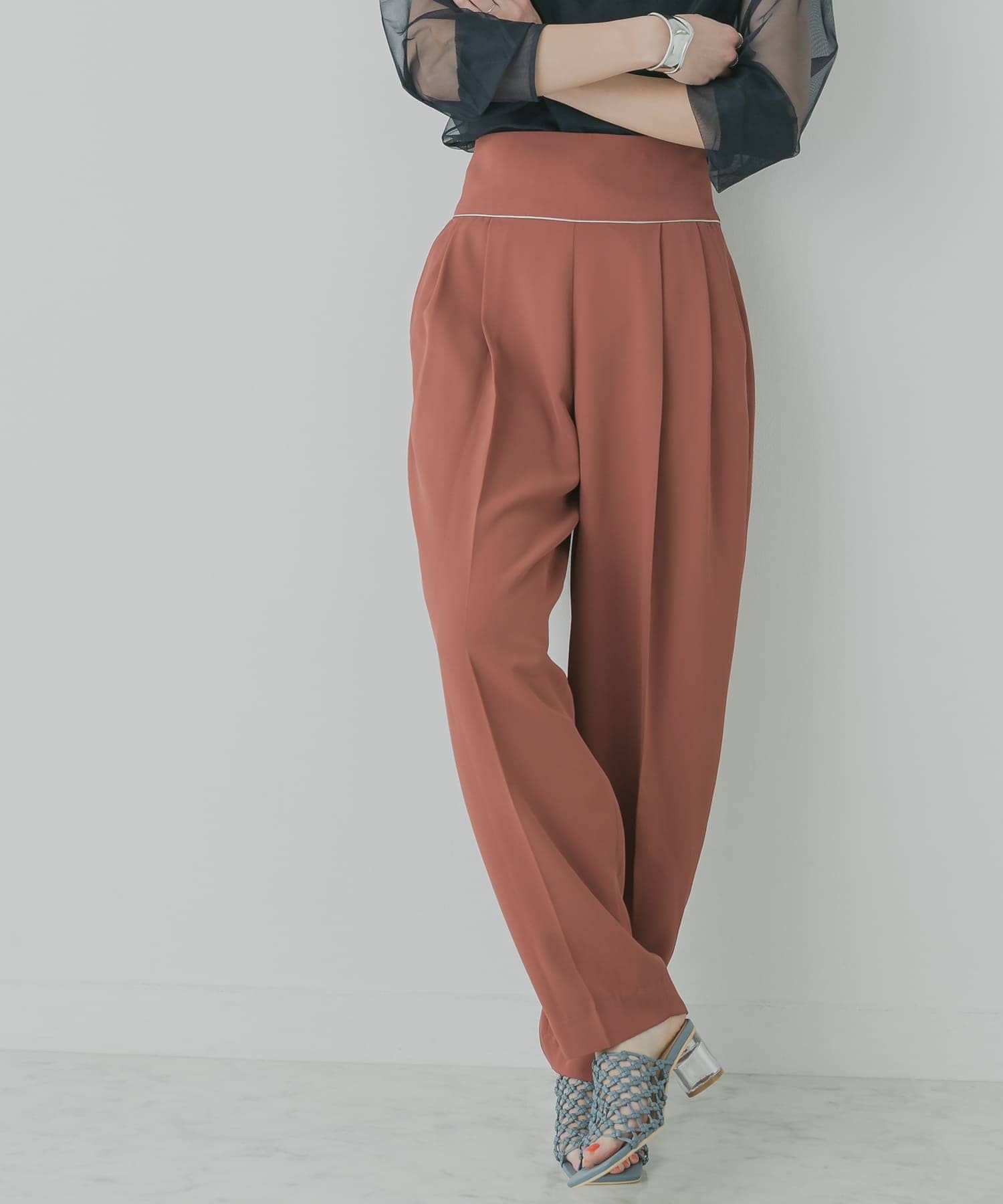 RED BROWN
