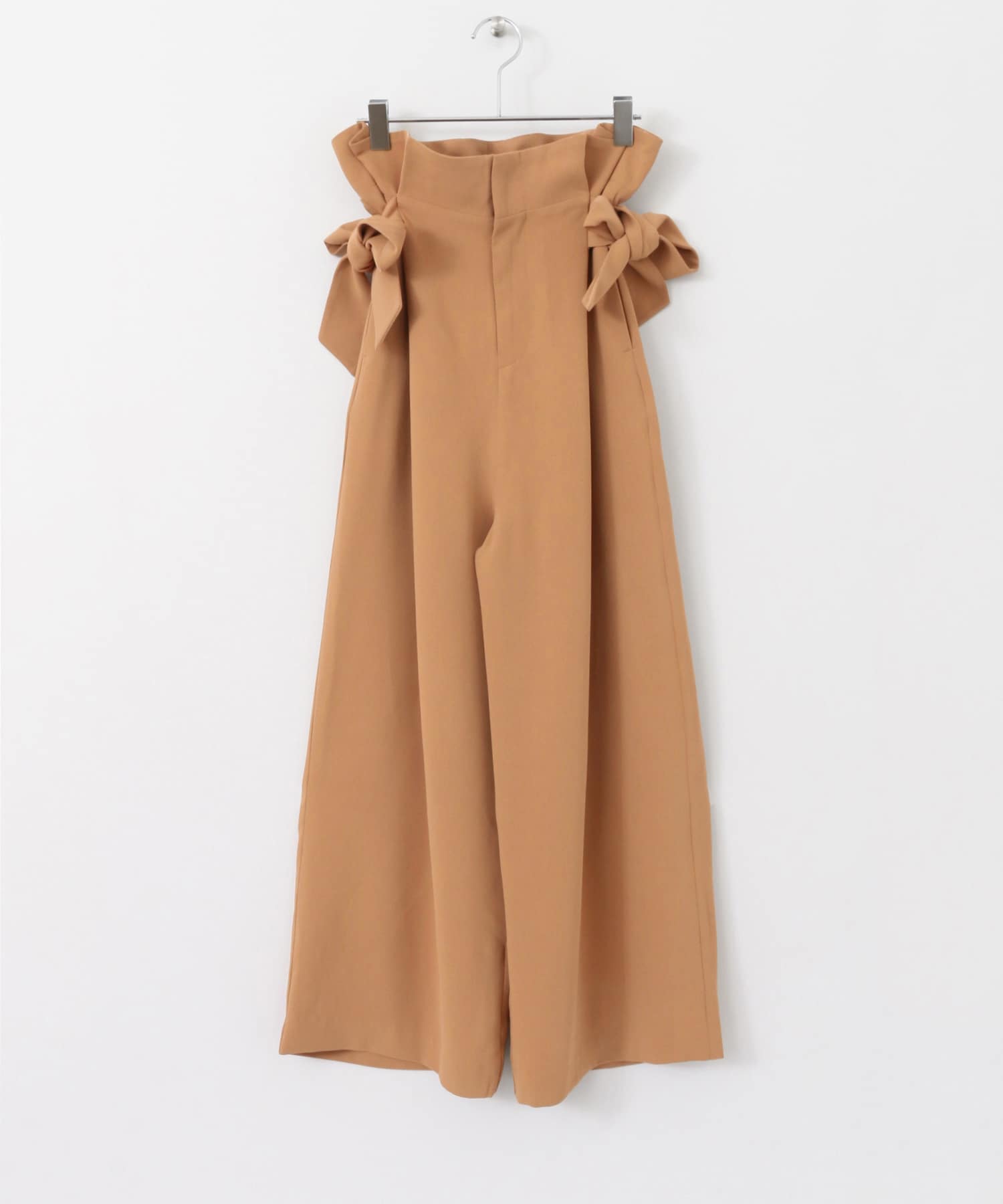 O.BEIGE
