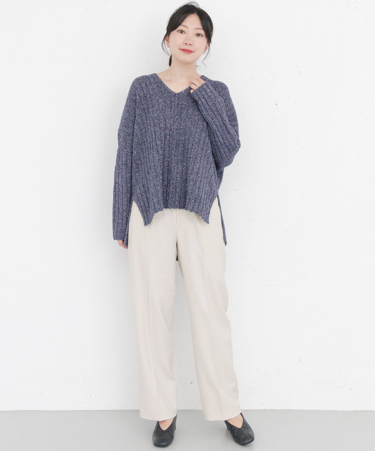KBF+　セミワイドパンツ∴ OFF 36