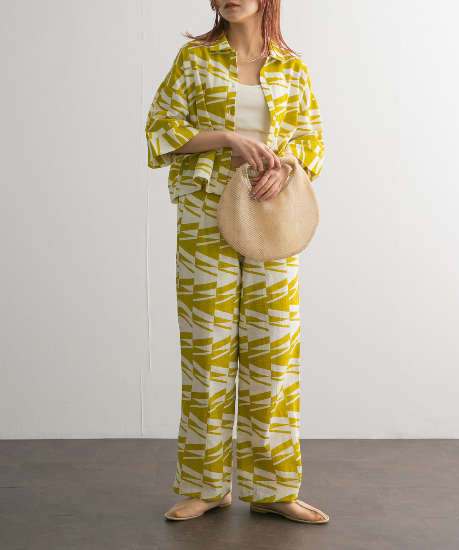 CONTROL FREAK　メッシュラウンドバッグ BEIGE one